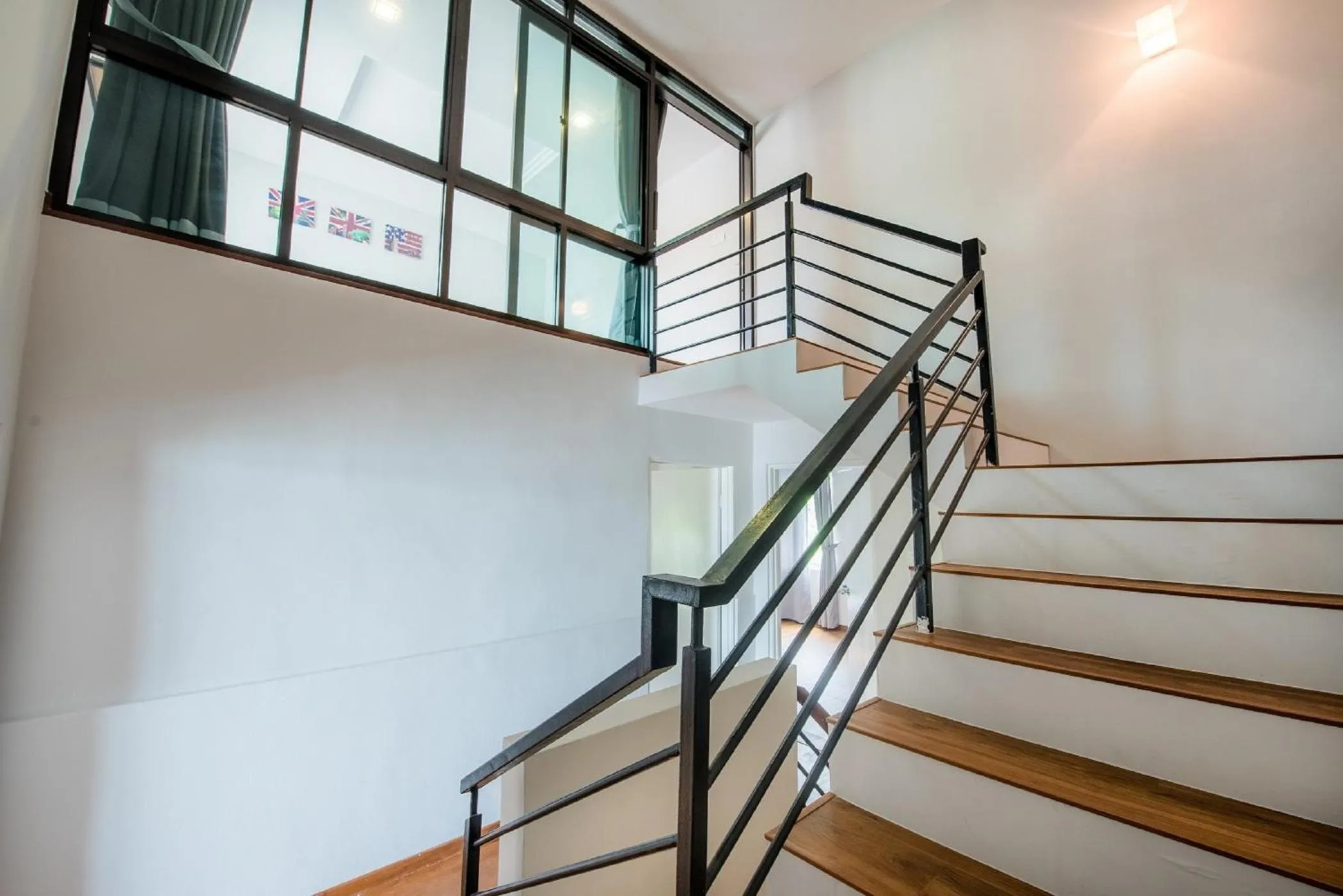 New Shamrock Beach Villas Seaview