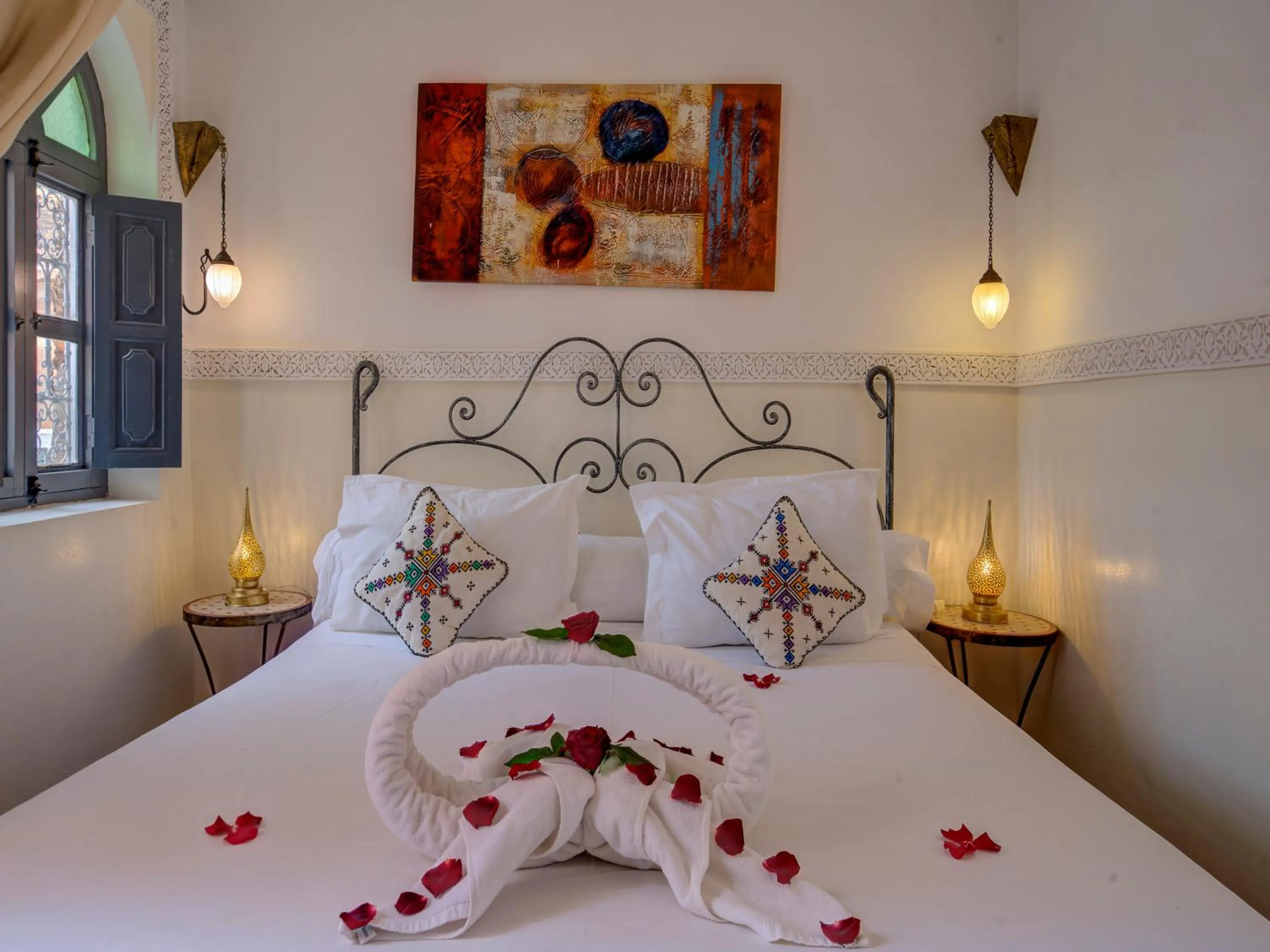 Bedroom, Bed in Palais Tinmel Marrakech