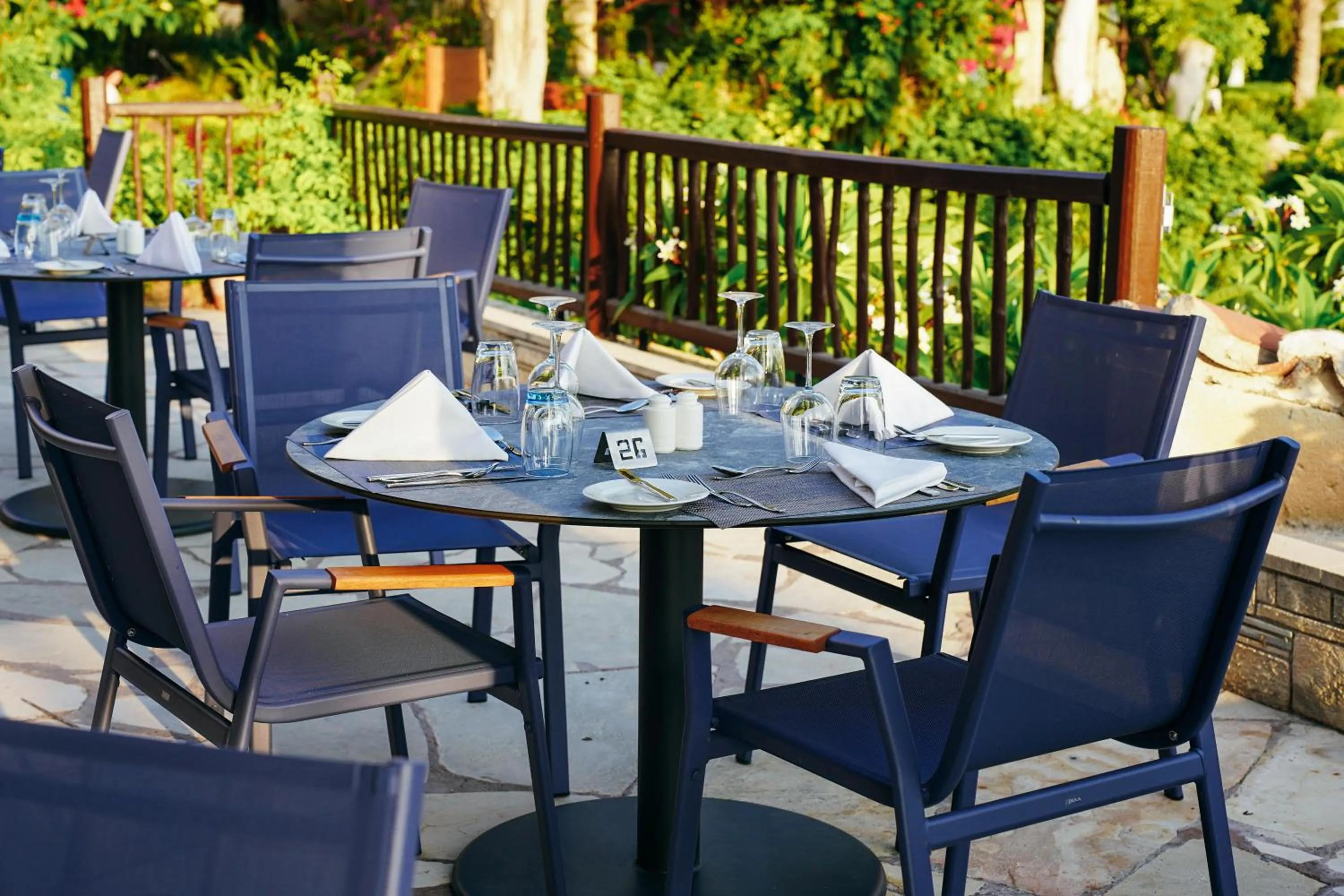 Restaurant/places to eat in Coral Beach Hotel & Resort Cyprus