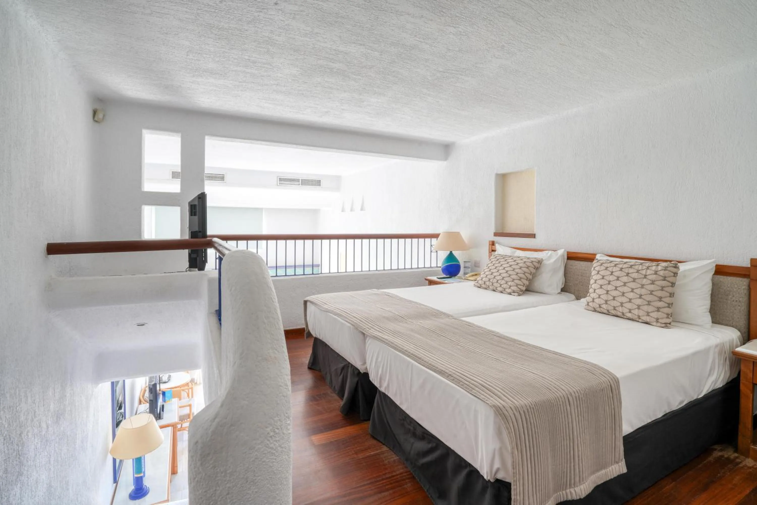 Photo of the whole room, Bed in Coral Beach Hotel & Resort Cyprus