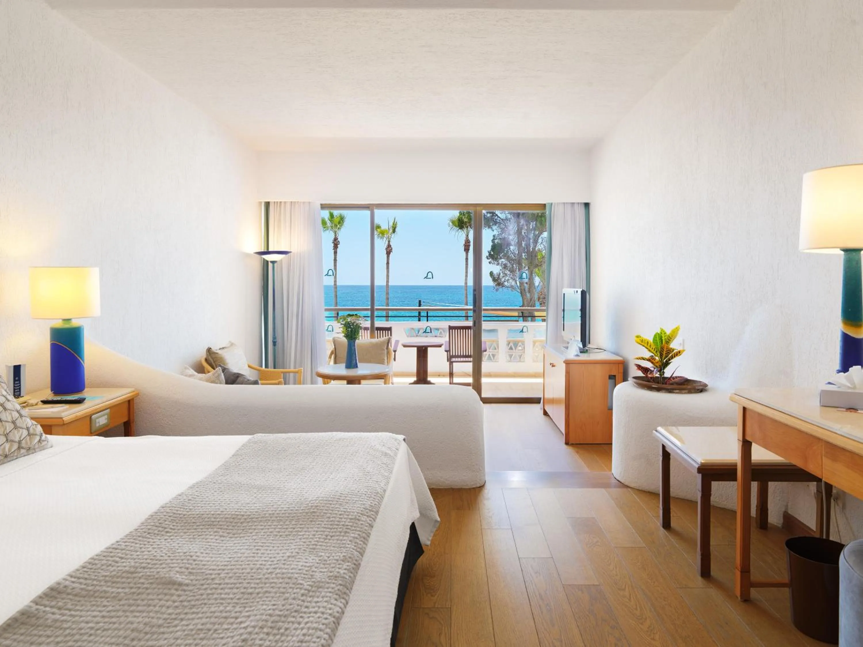 Photo of the whole room, Bed in Coral Beach Hotel & Resort Cyprus