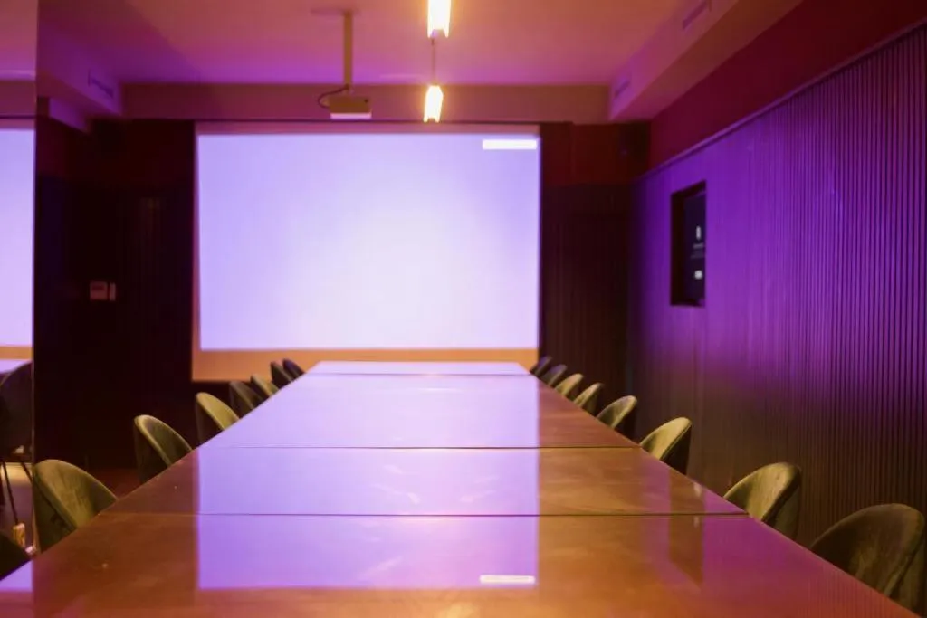 Business facilities in Boutique Hotel Gauthier Restaurant Terrasse