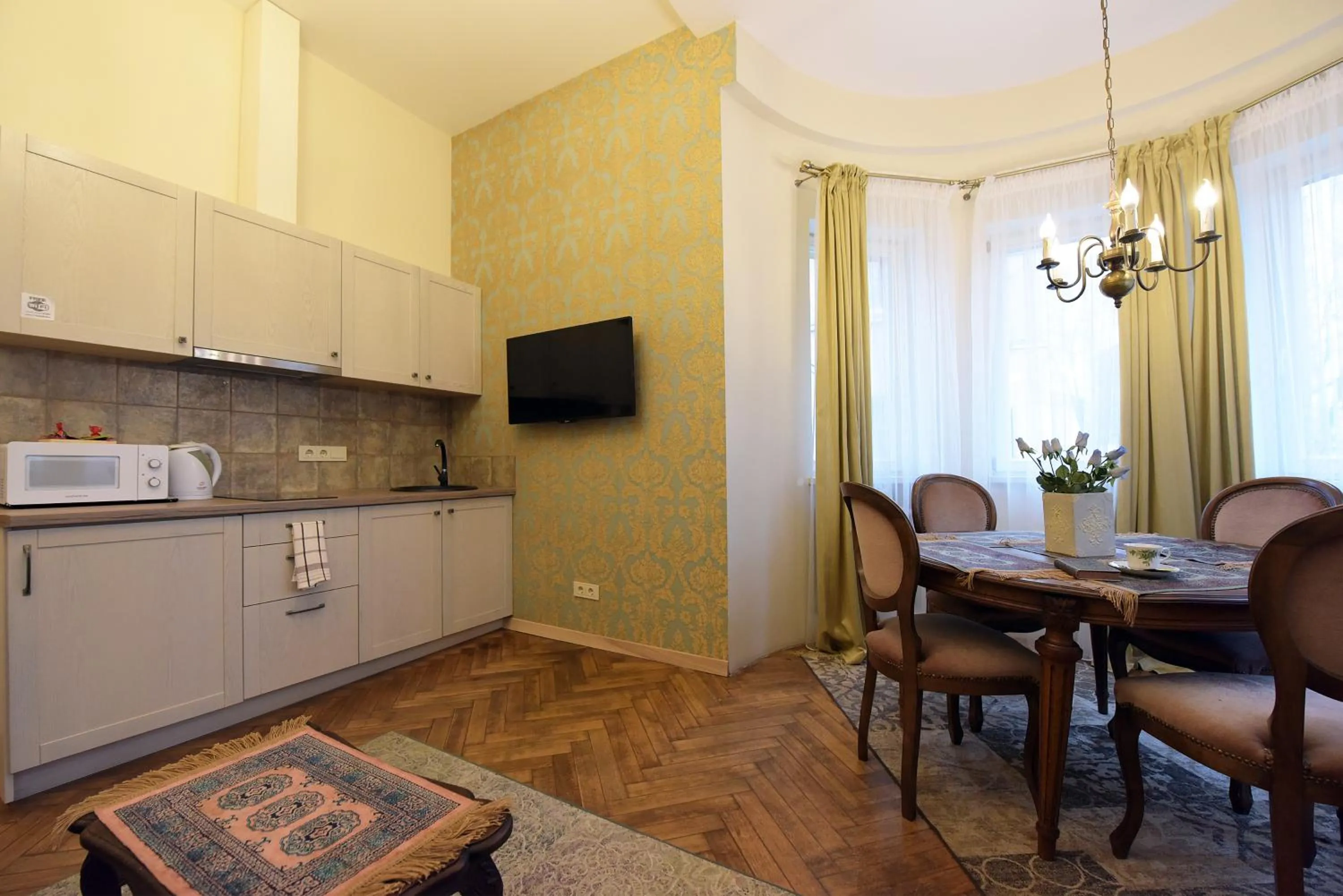 Kitchen or kitchenette in KUBU namai