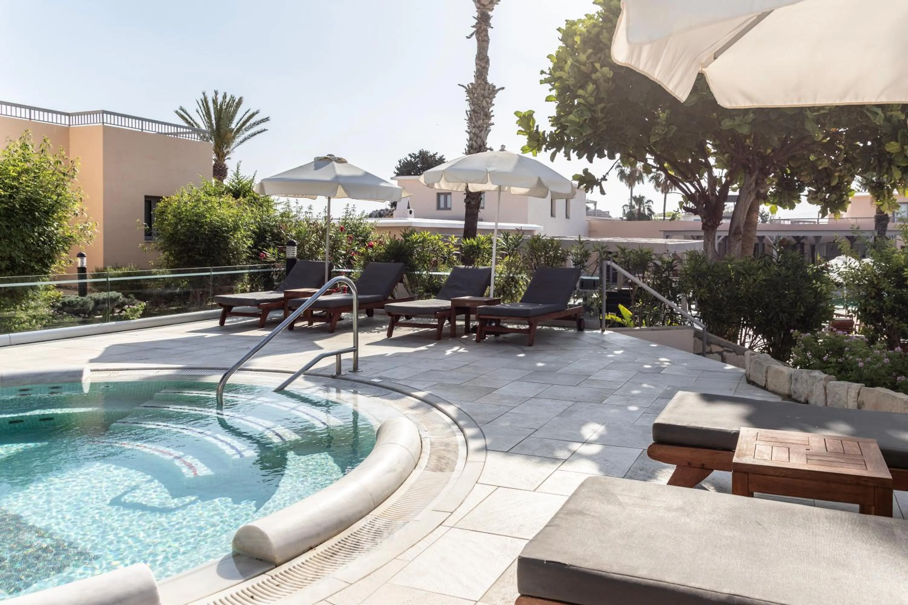 Louis St. Elias Resort & Waterpark