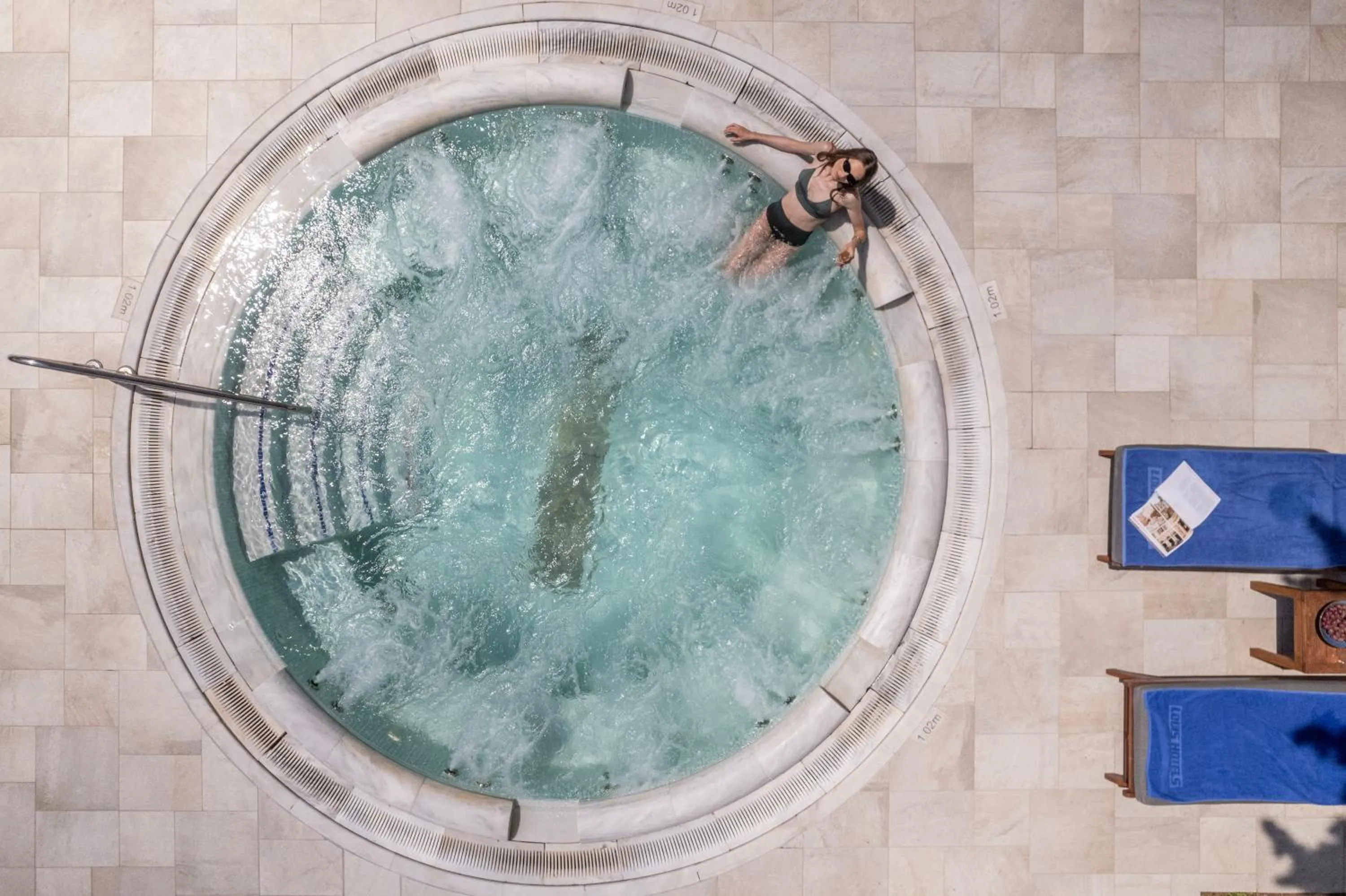 Louis St. Elias Resort & Waterpark