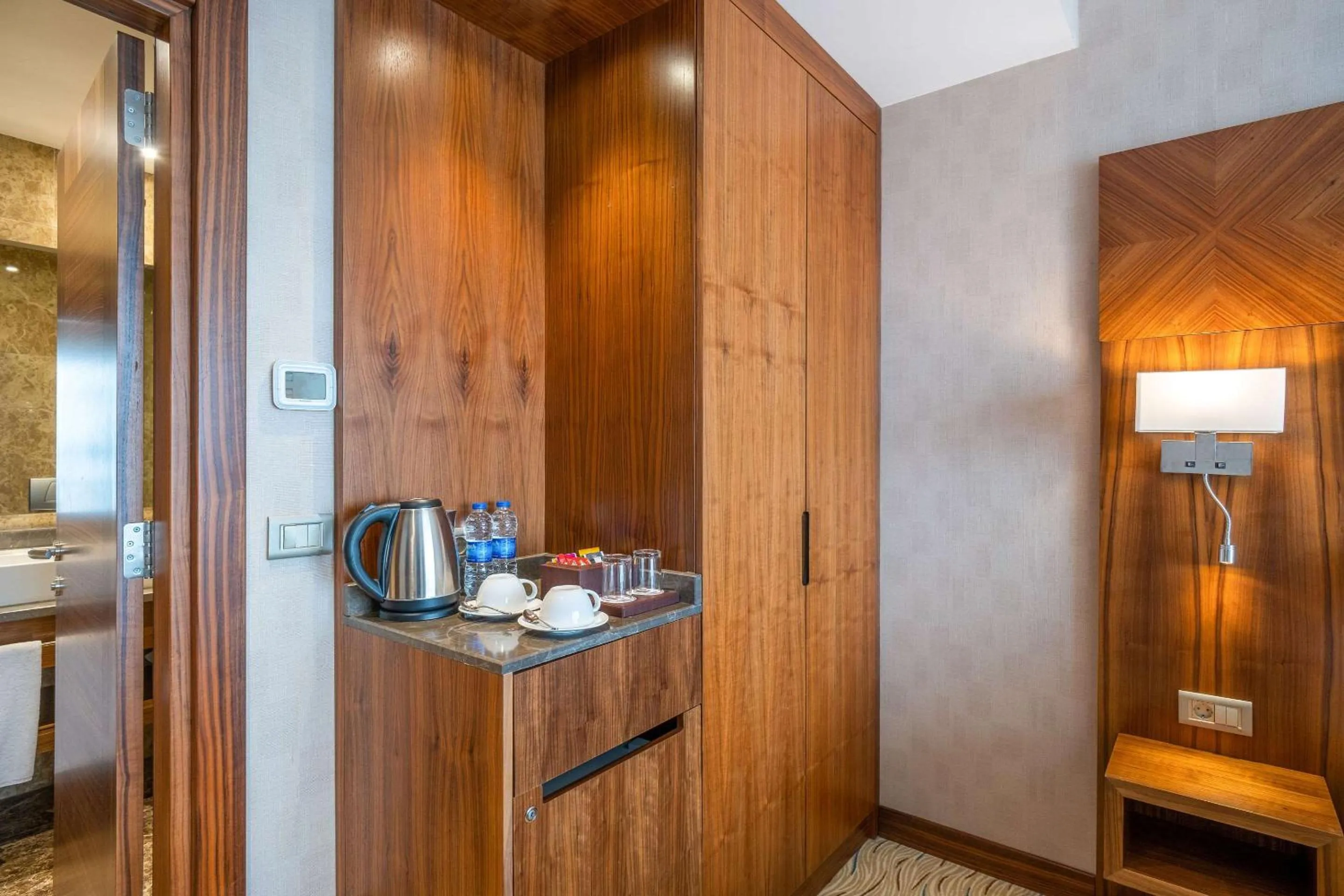 Bedroom in Clarion Hotel Istanbul Mahmutbey