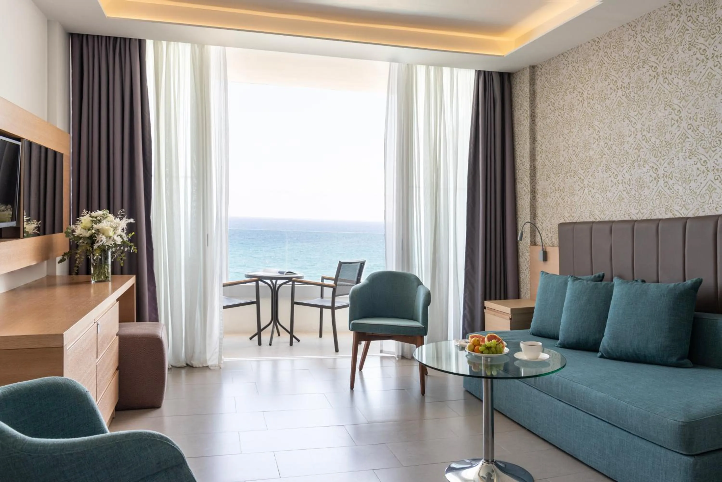 Royal Apollonia by Louis Hotels