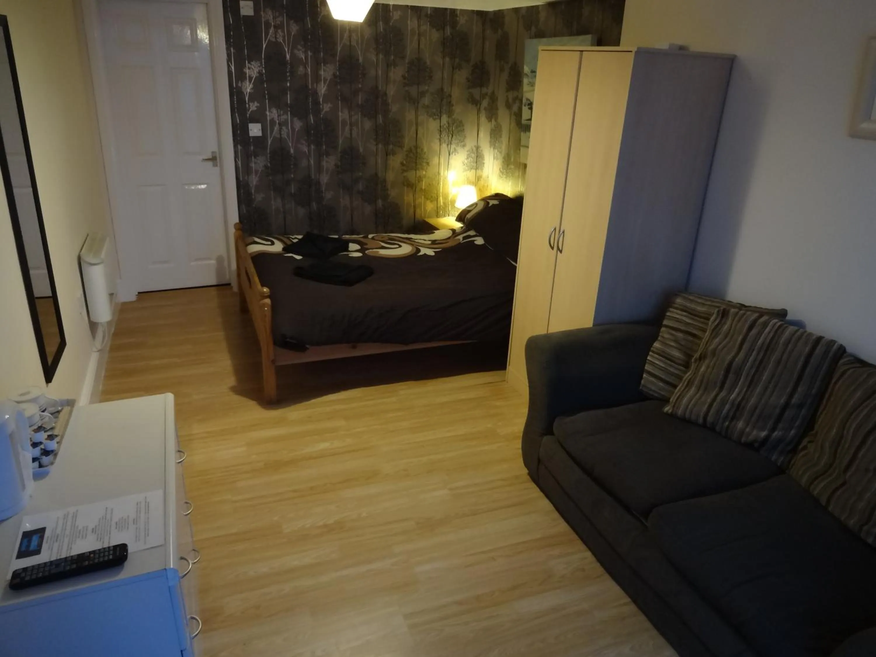 Living room in Travellers Rest Motel