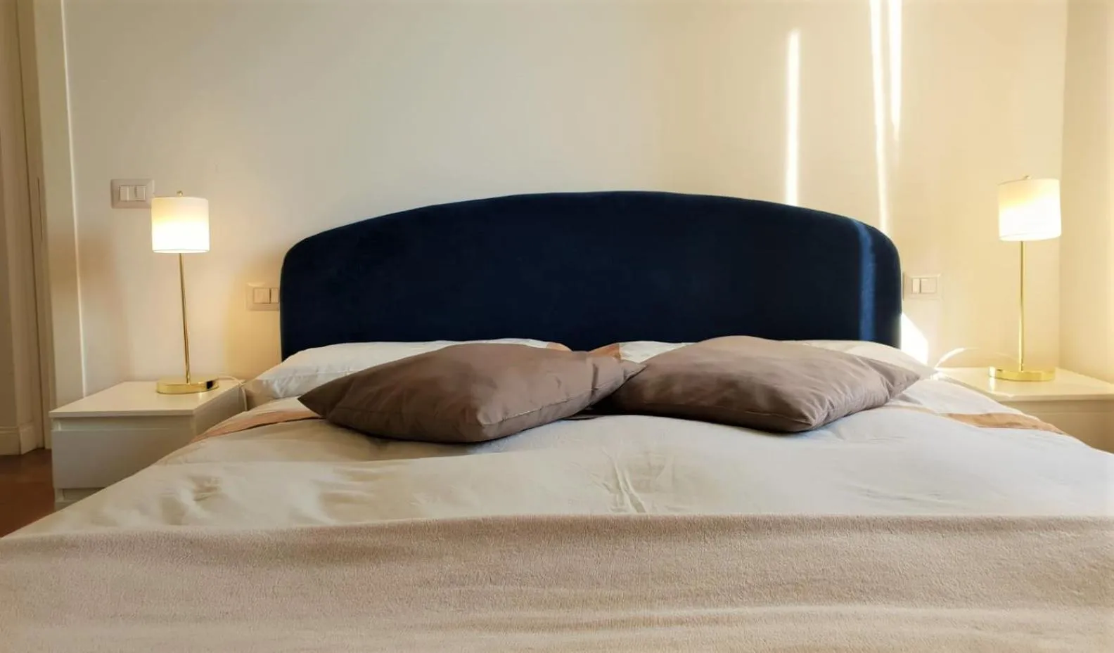 Bedroom, Bed in San Marco Suite Center