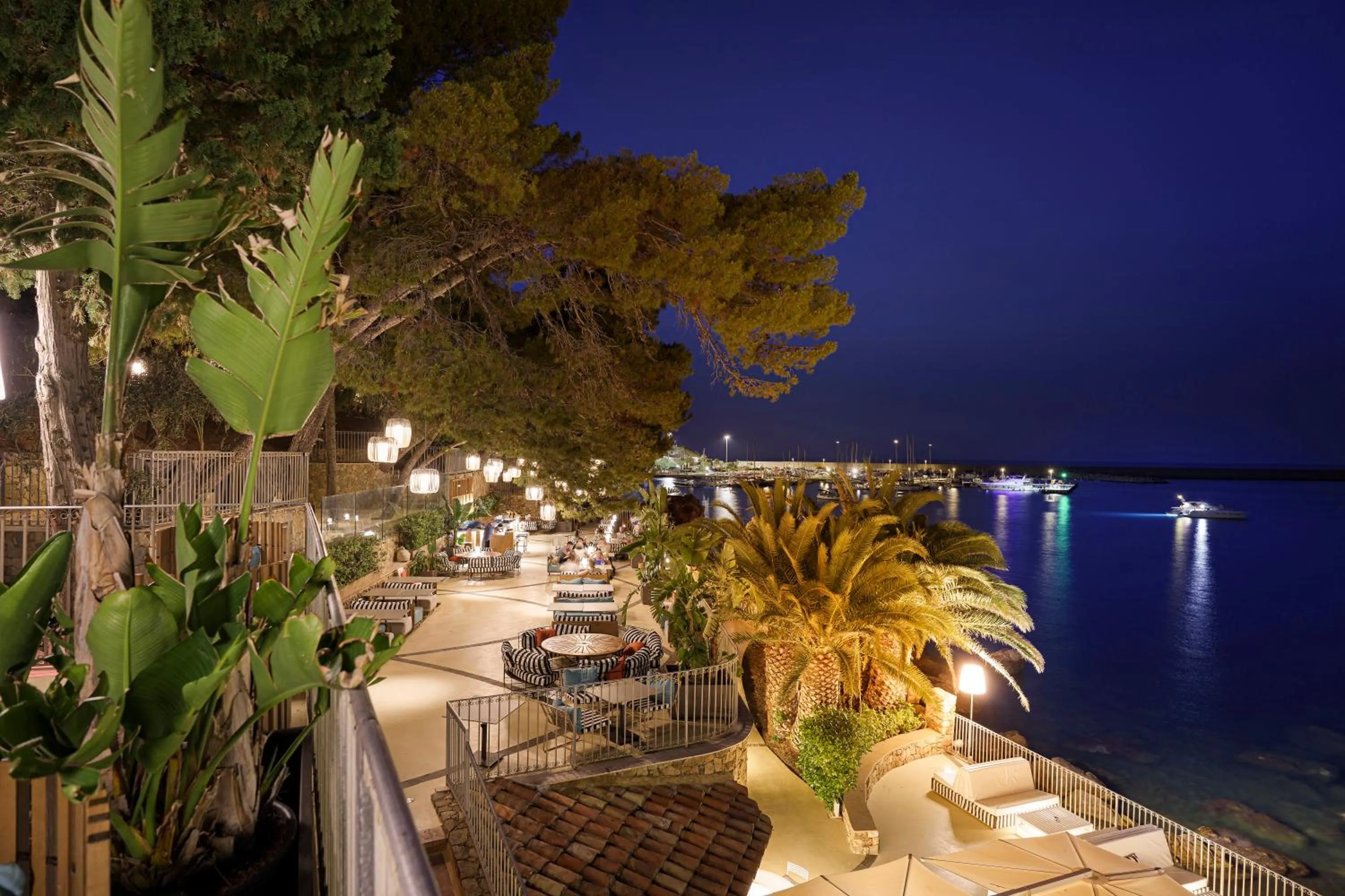 Restaurant/places to eat in Le Calette N.5