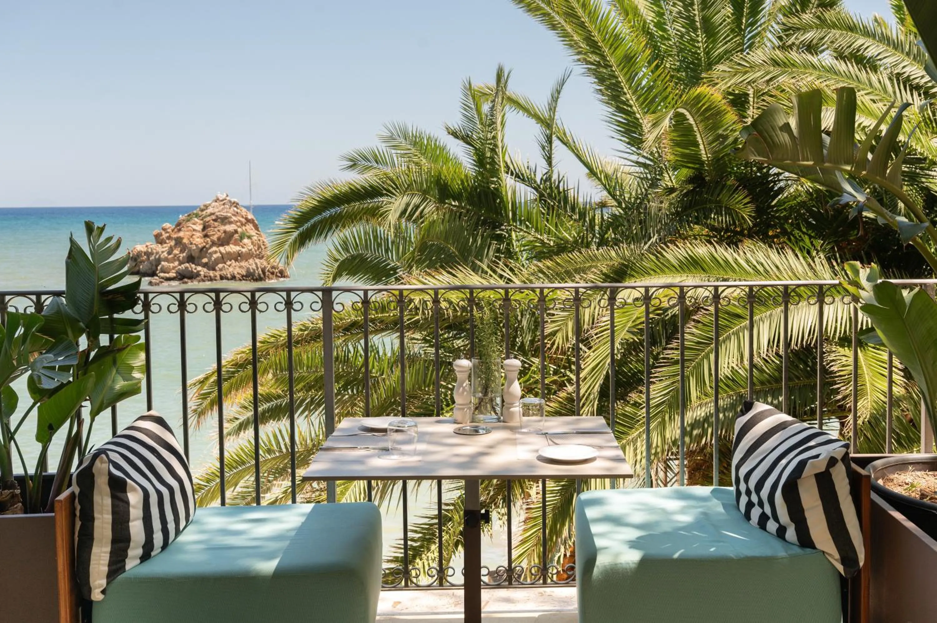 Restaurant/places to eat in Le Calette N.5