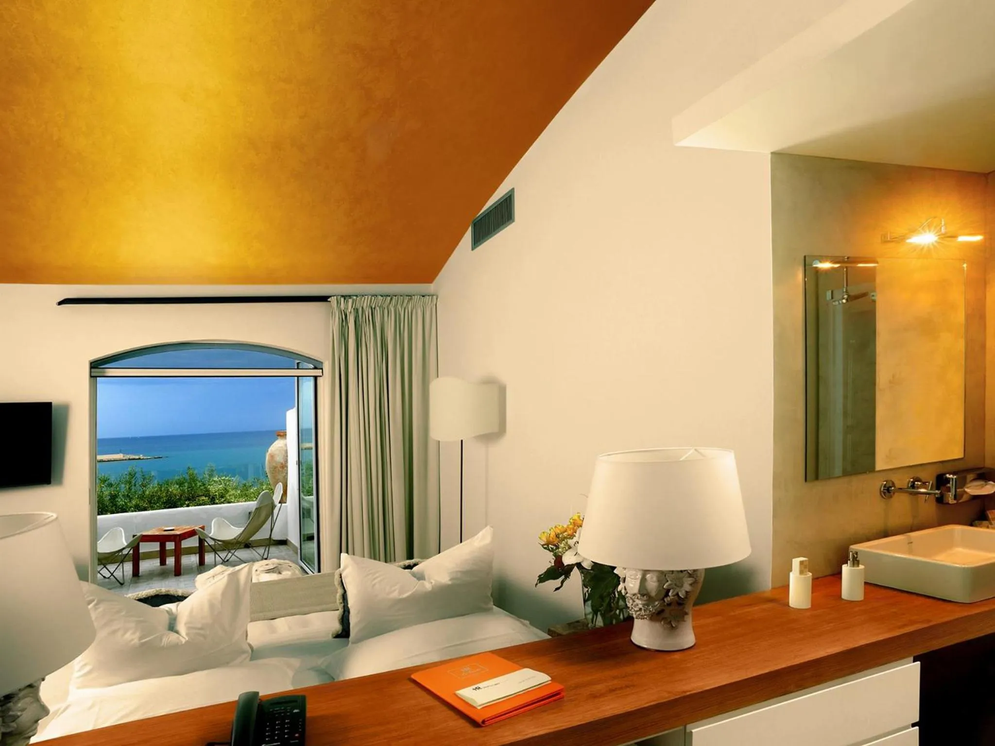 Prestige Double Room in Le Calette N.5