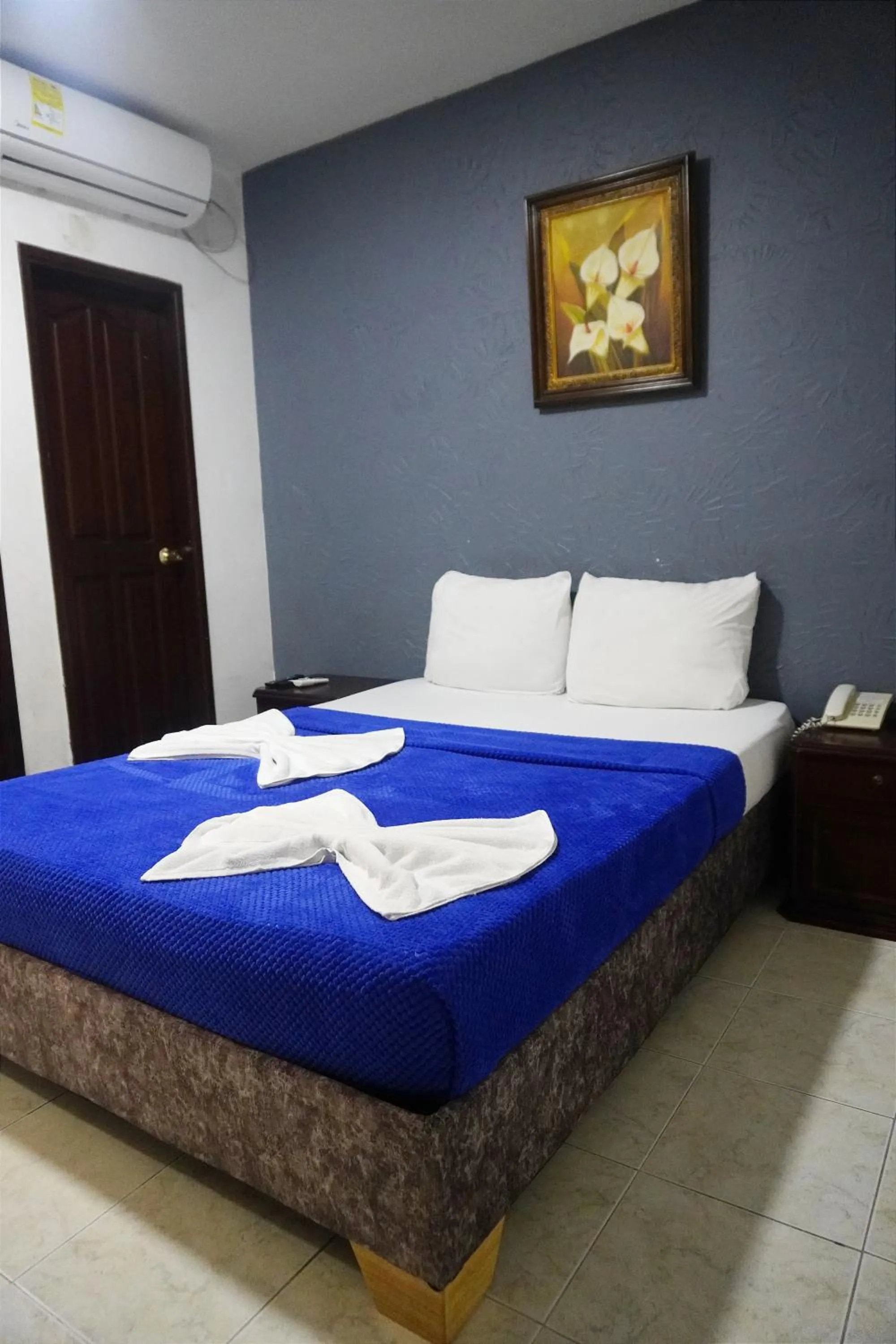 Bed in Hotel Dorado BAQ