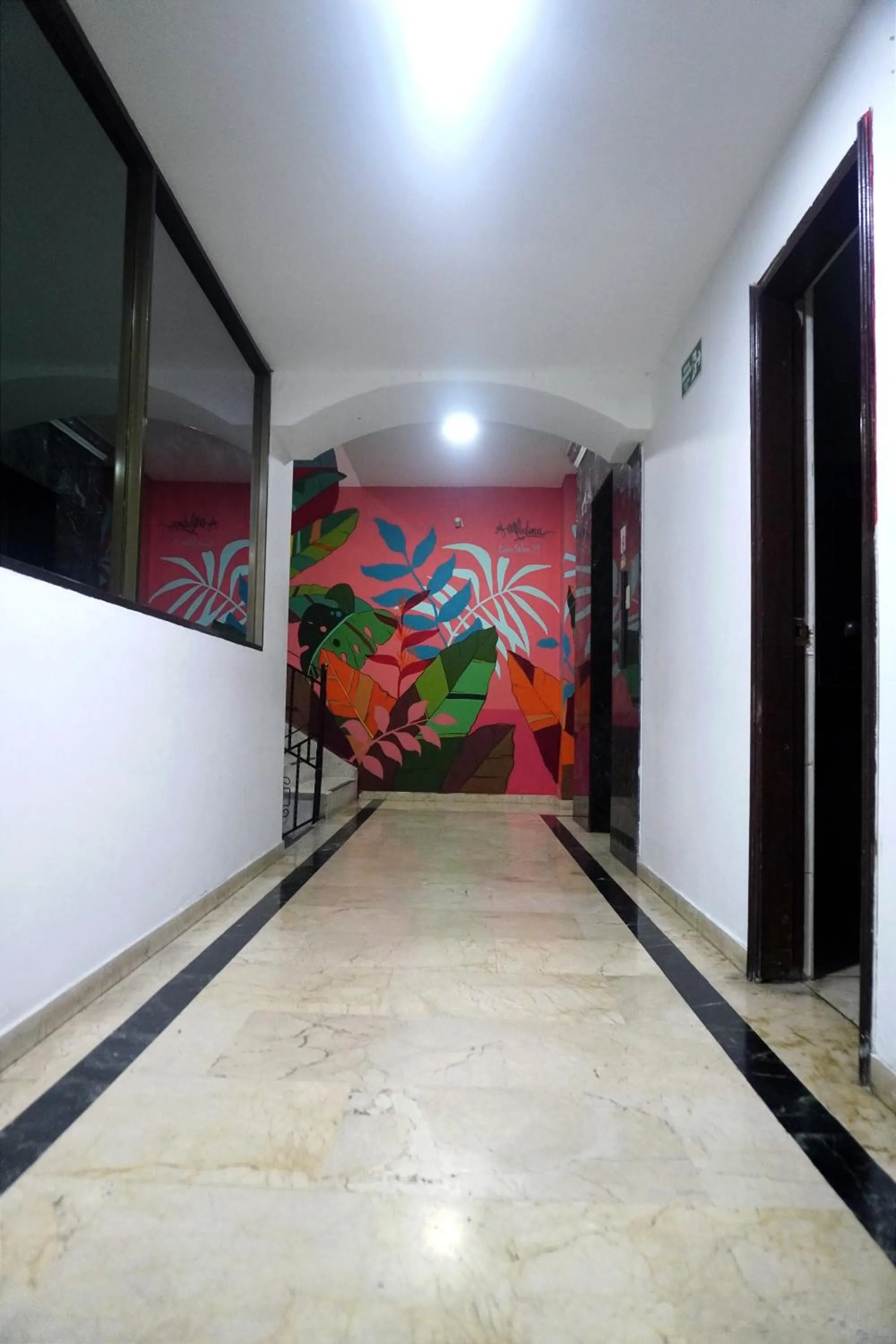 elevator in Hotel Dorado BAQ