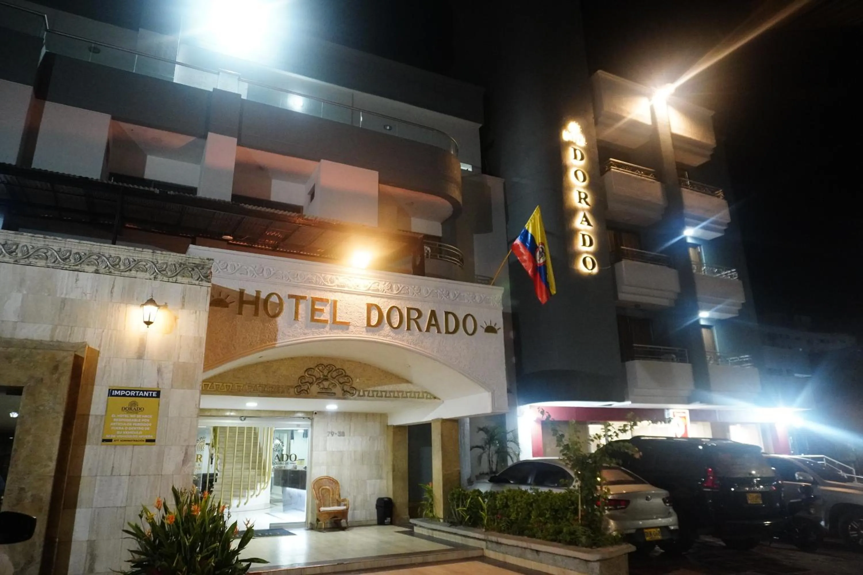 Facade/entrance in Hotel Dorado BAQ