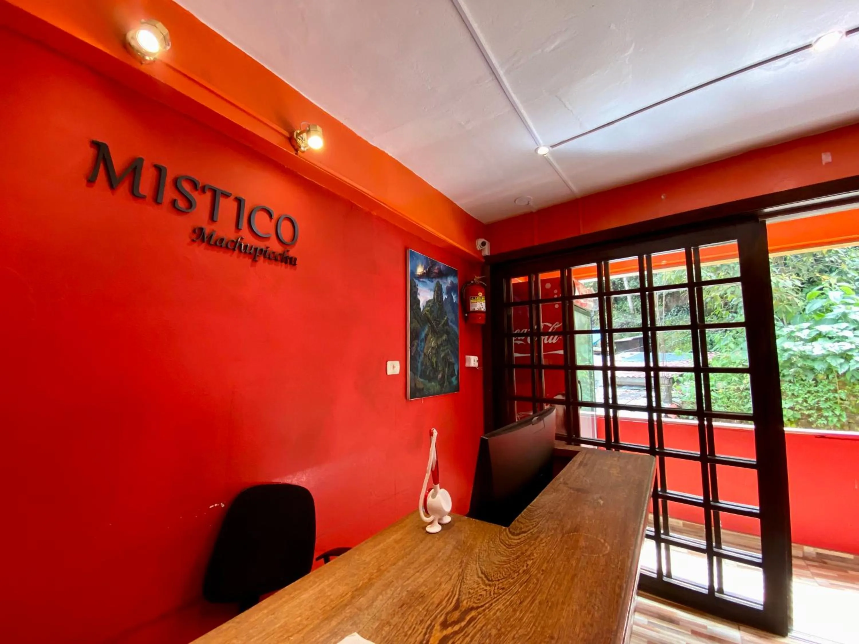 Lobby or reception in Mistico Machupicchu Eco B&B