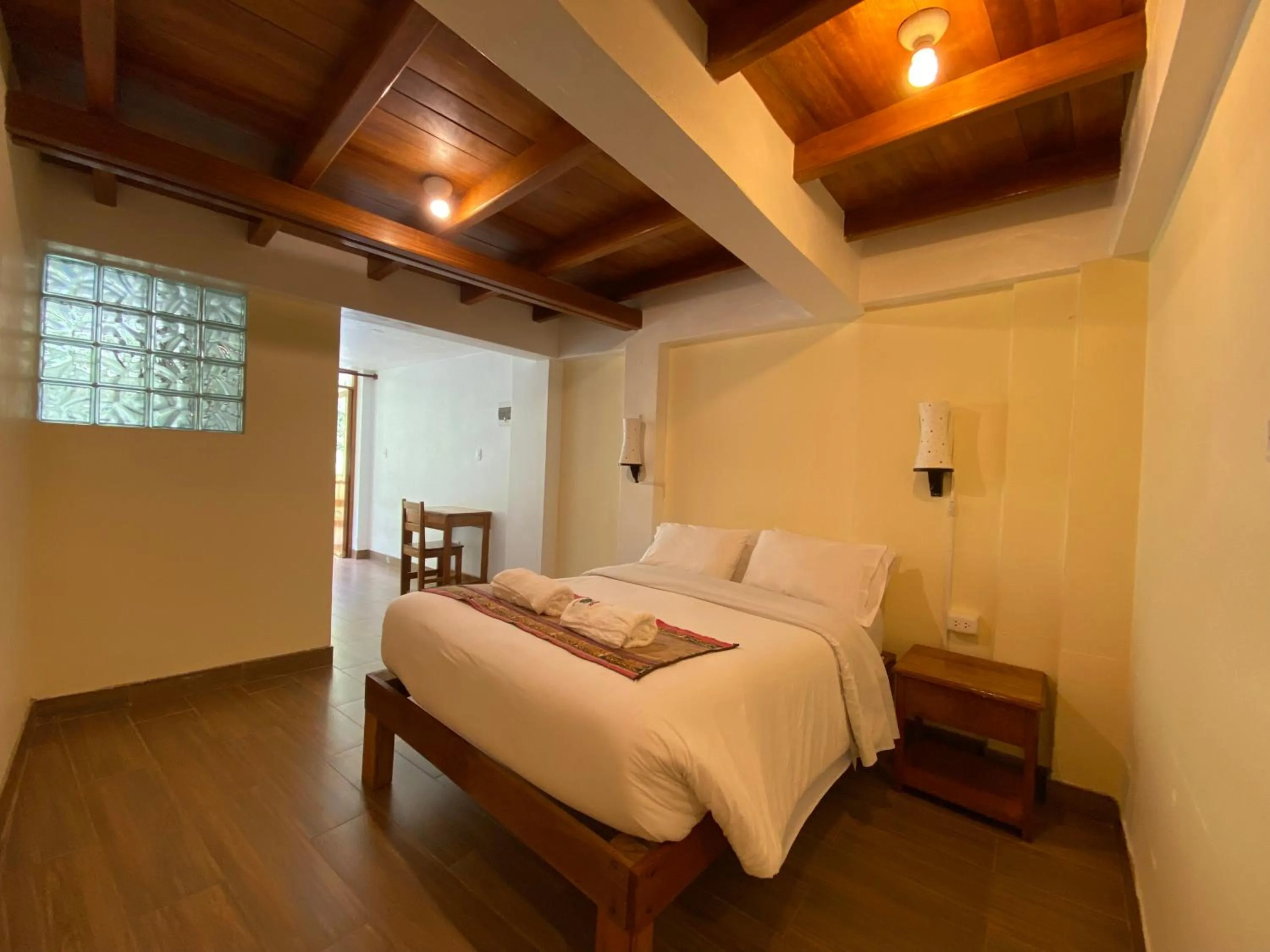 Balcony/Terrace, Bed in Mistico Machupicchu Eco B&B