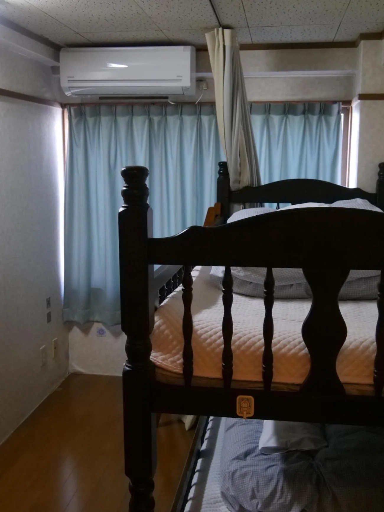 Bed in Kobe Guesthouse