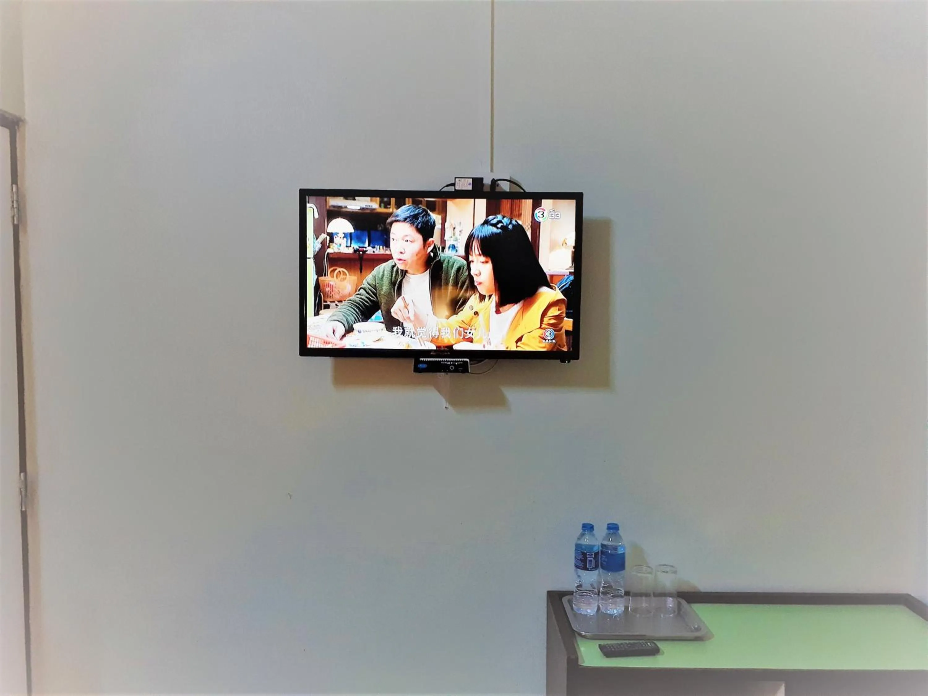 TV and multimedia in Singapore Hotel