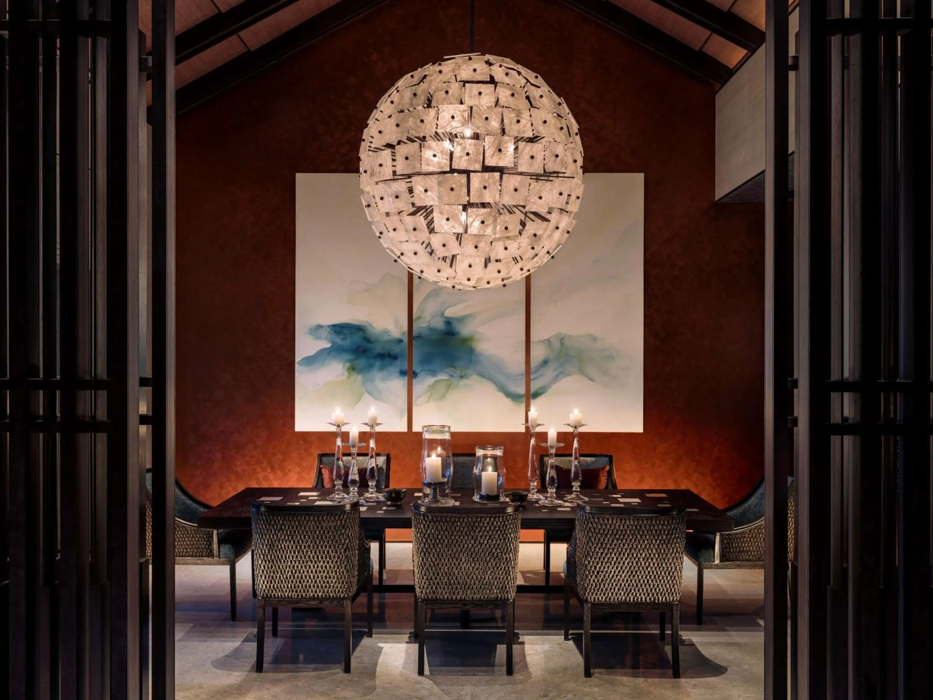 Photo of the whole room in Shangri-La Hambantota