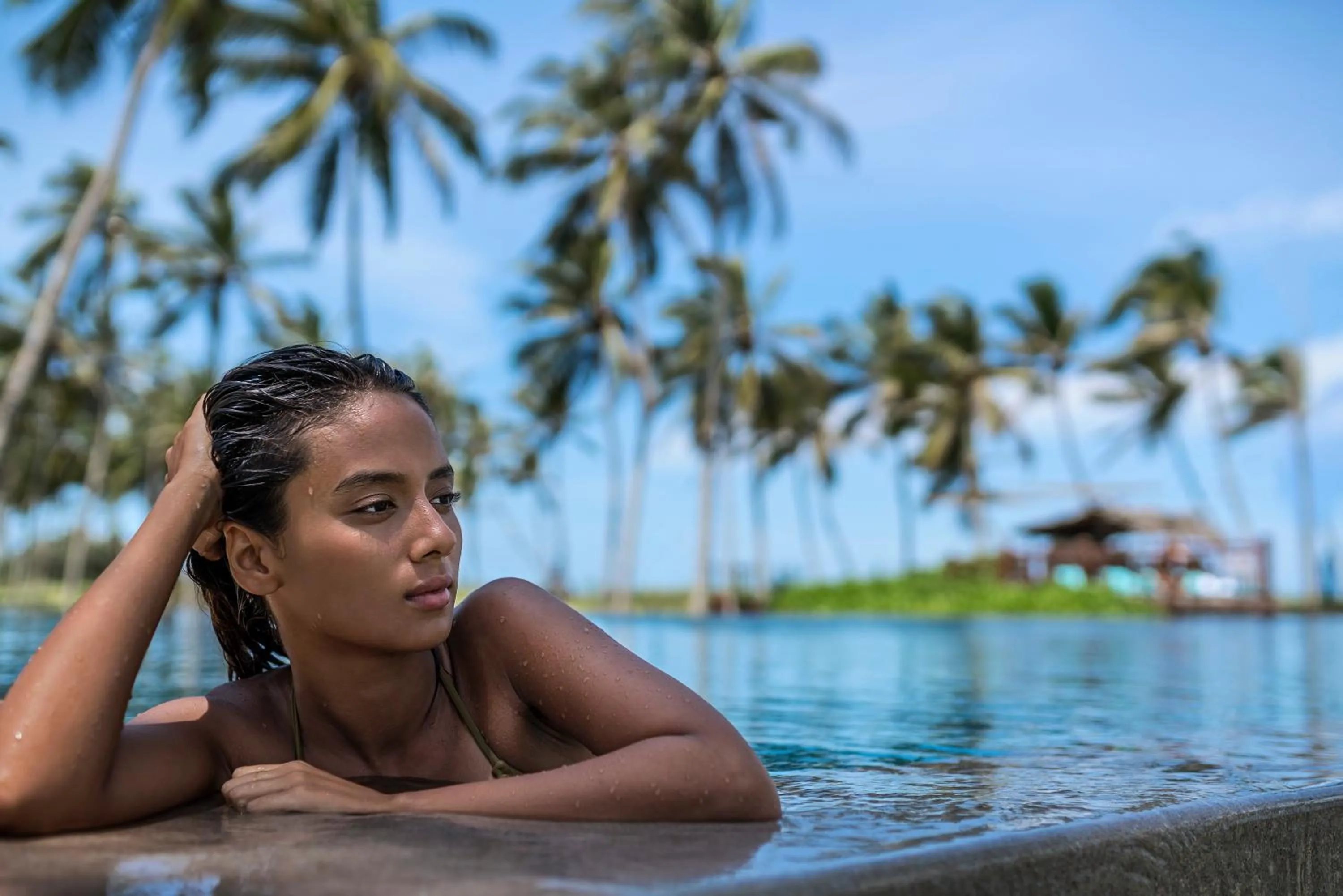 Swimming pool in Shangri-La Hambantota