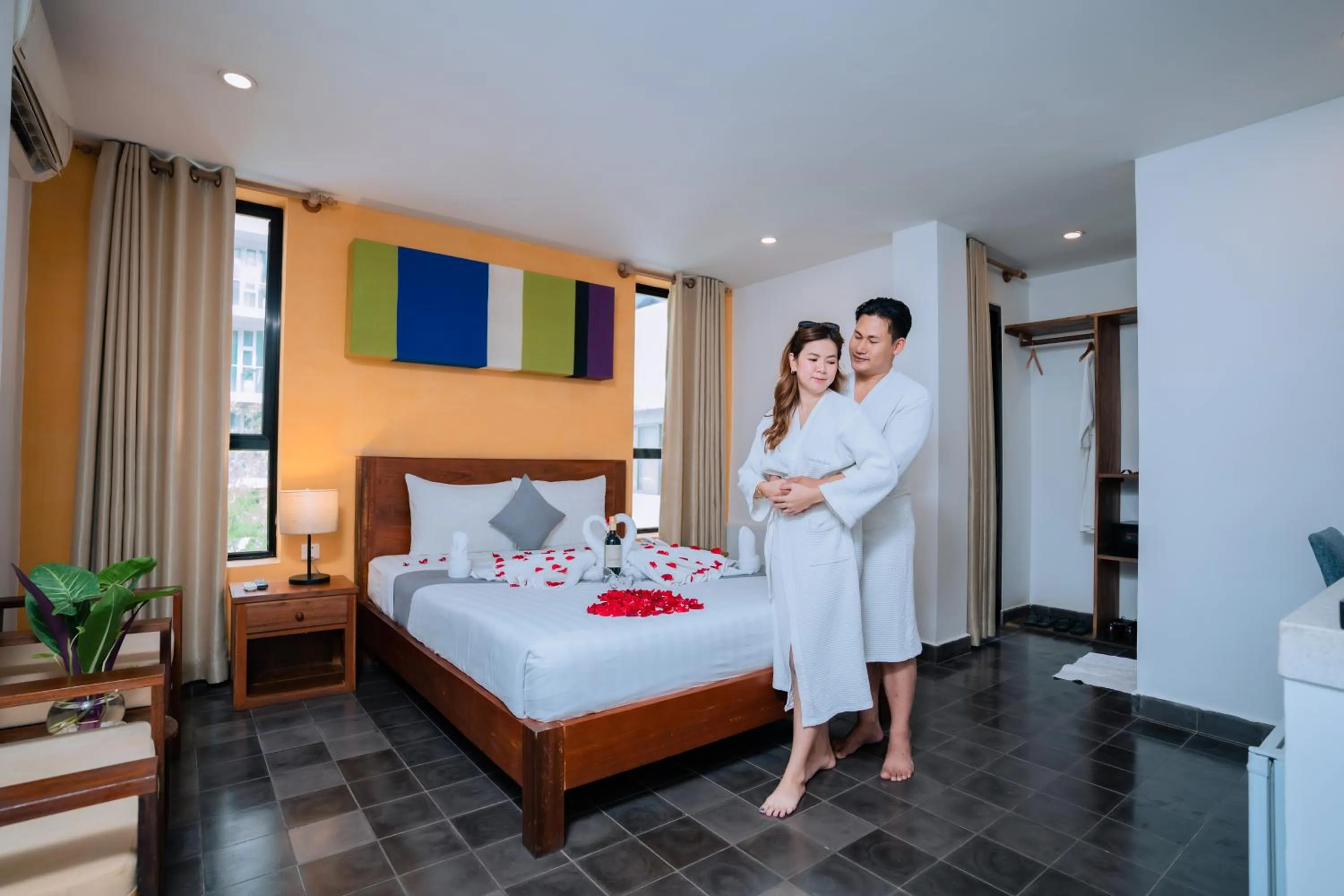 Bedroom, Bed in Home Chic Hotel