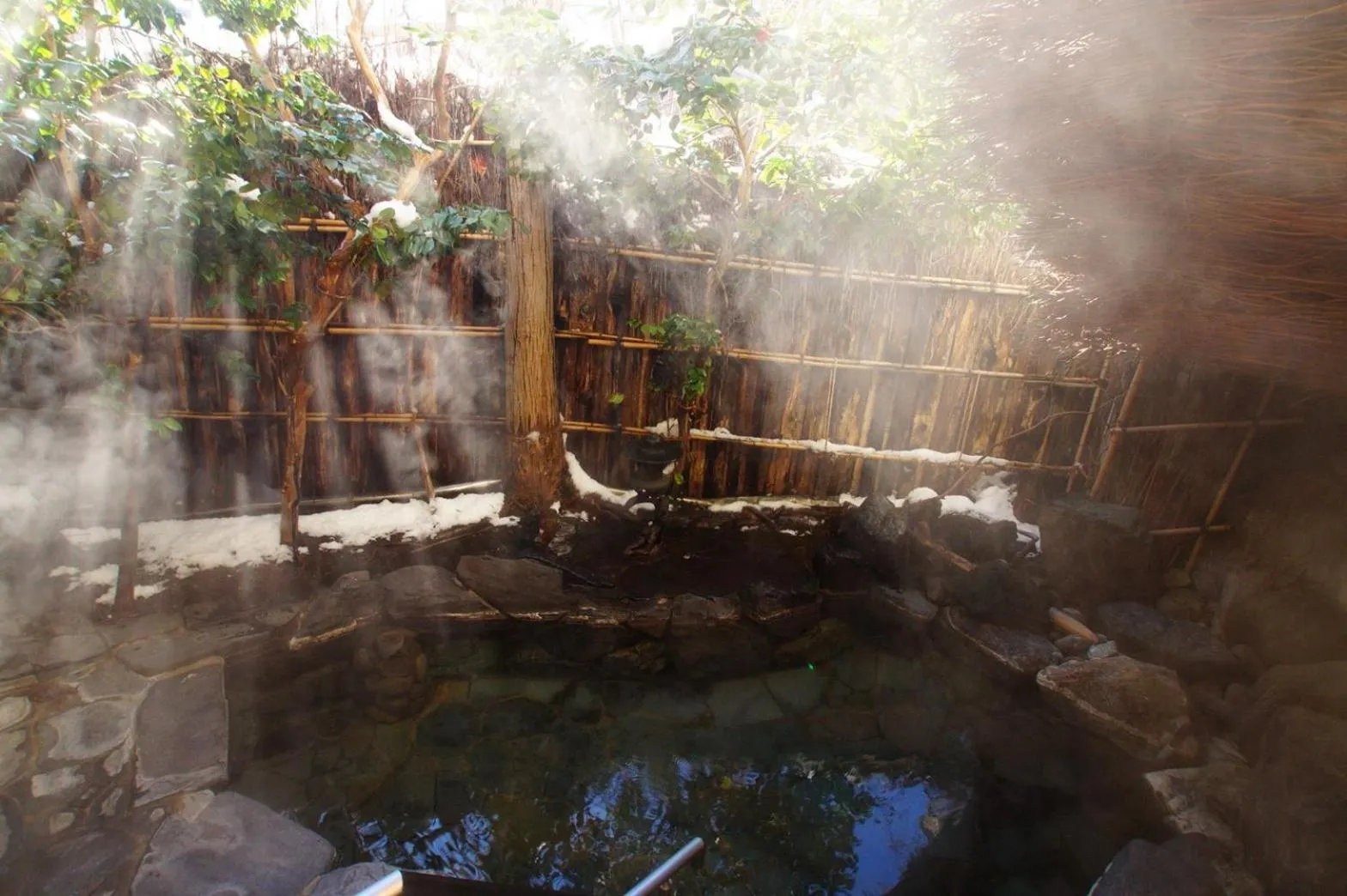 Hot Spring Bath in Tsubakikan