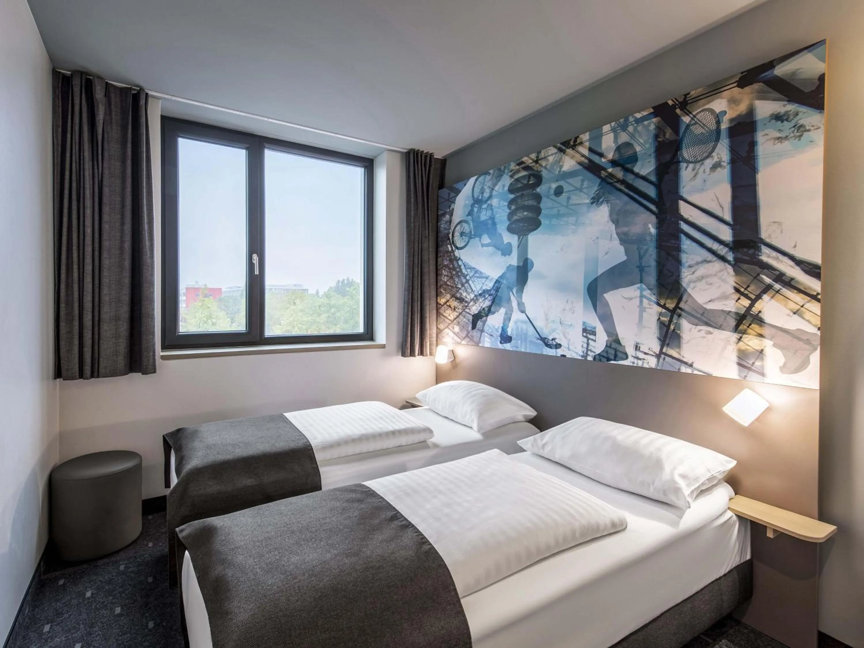 Photo of the whole room, Bed in B&B Hotel München-Olympiapark