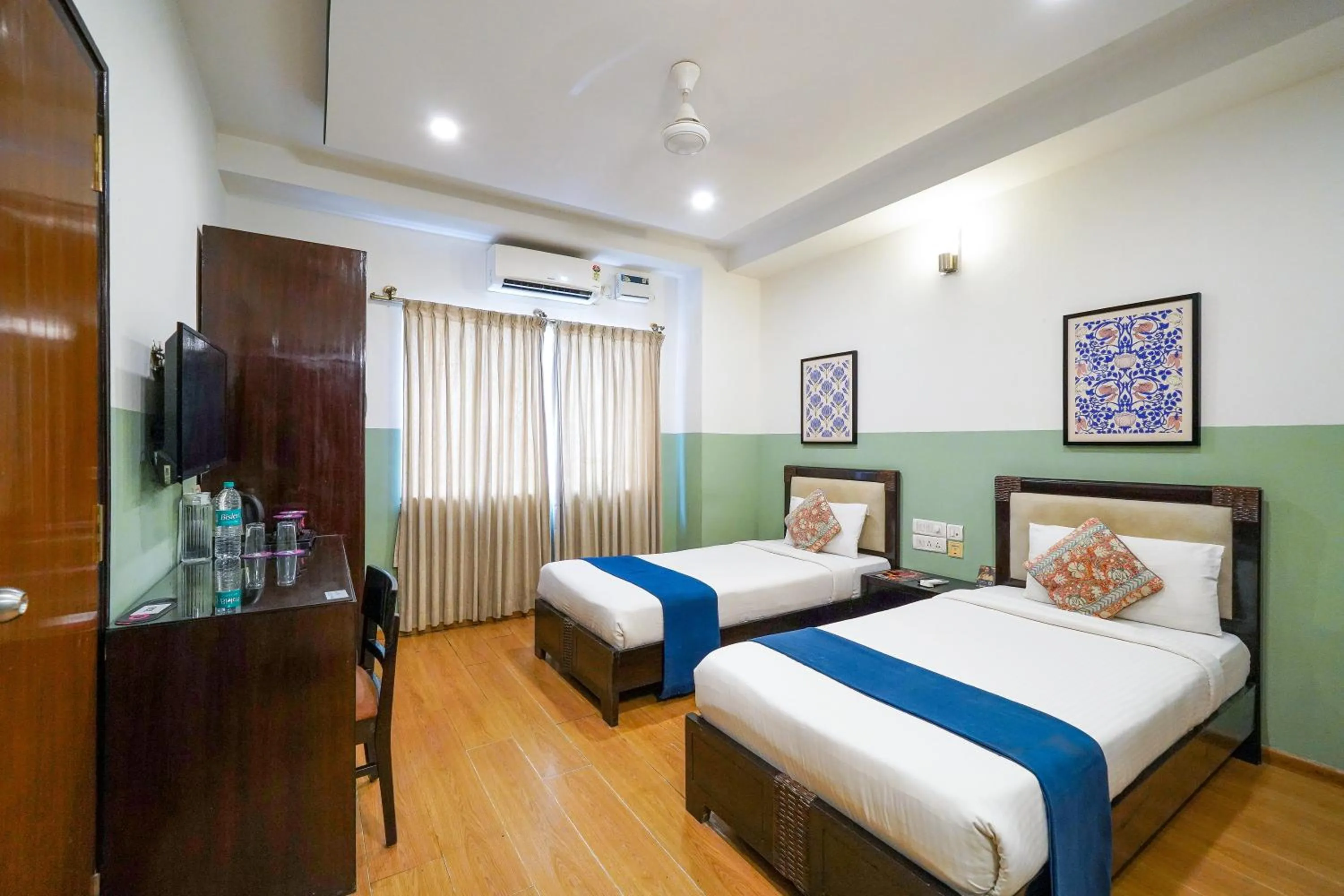 Bed in Olive Zip Rest House Road by Embassy Group