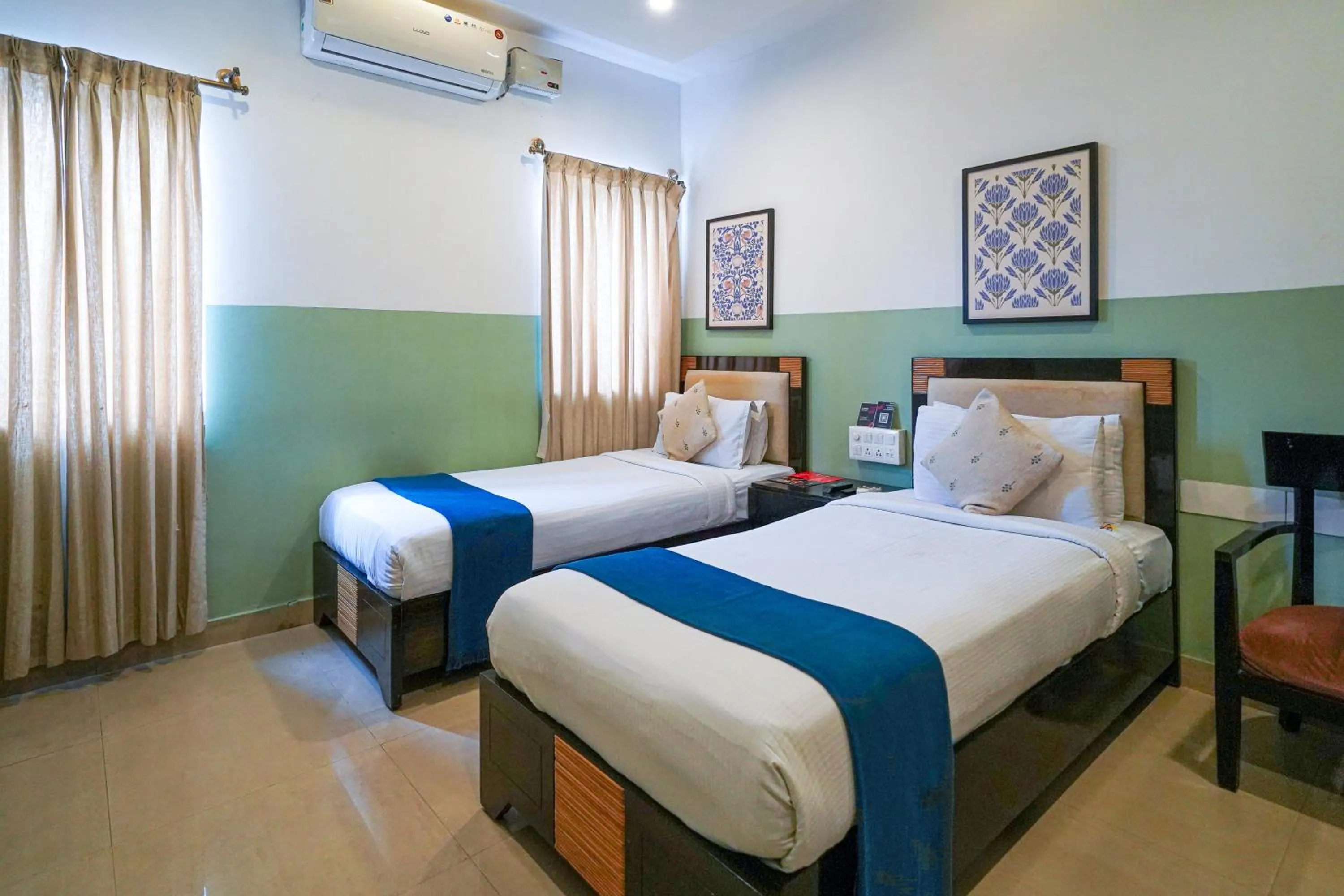 Bed in Olive Zip Rest House Road by Embassy Group