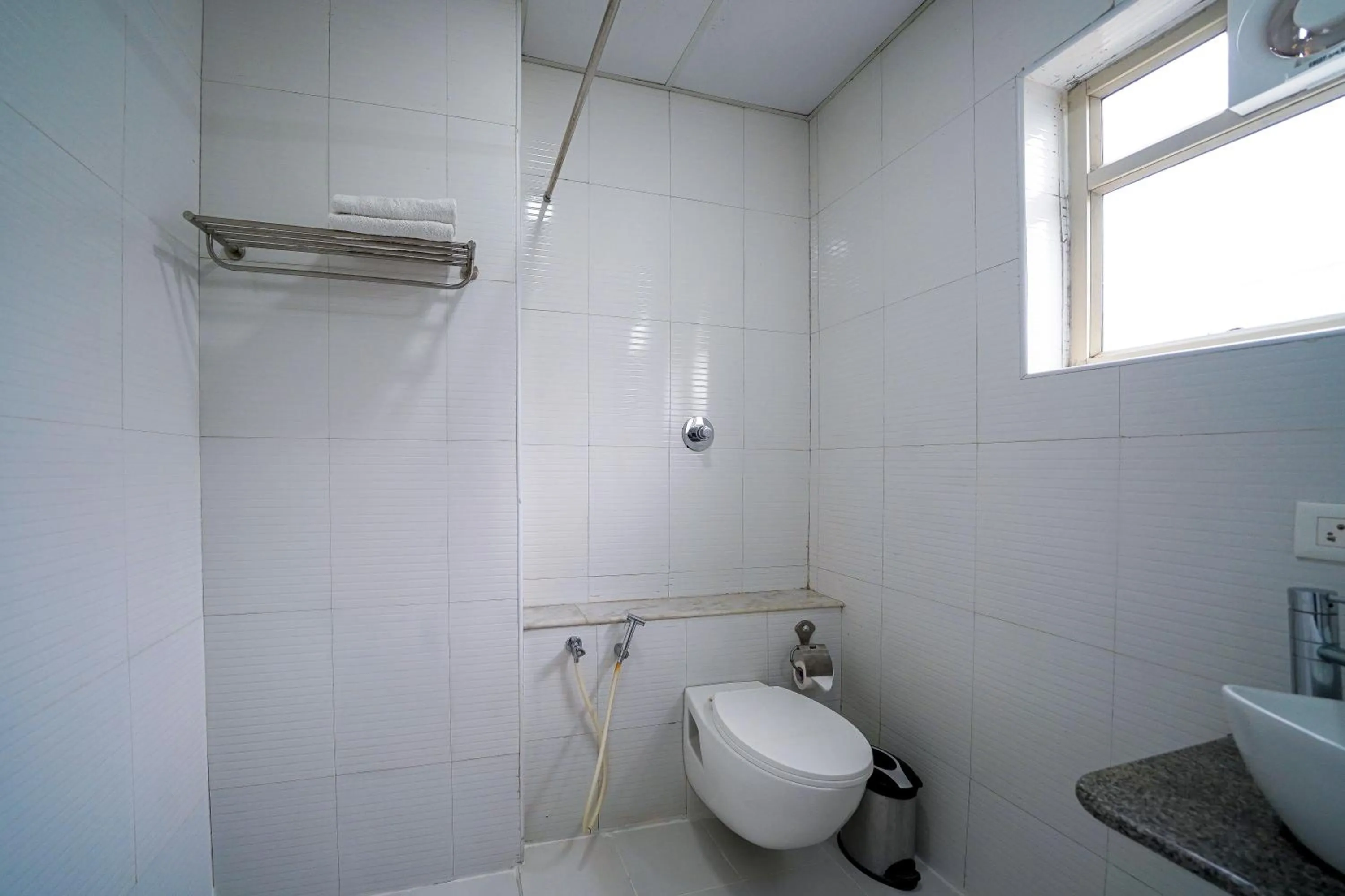 Bath in Olive Zip Rest House Road by Embassy Group