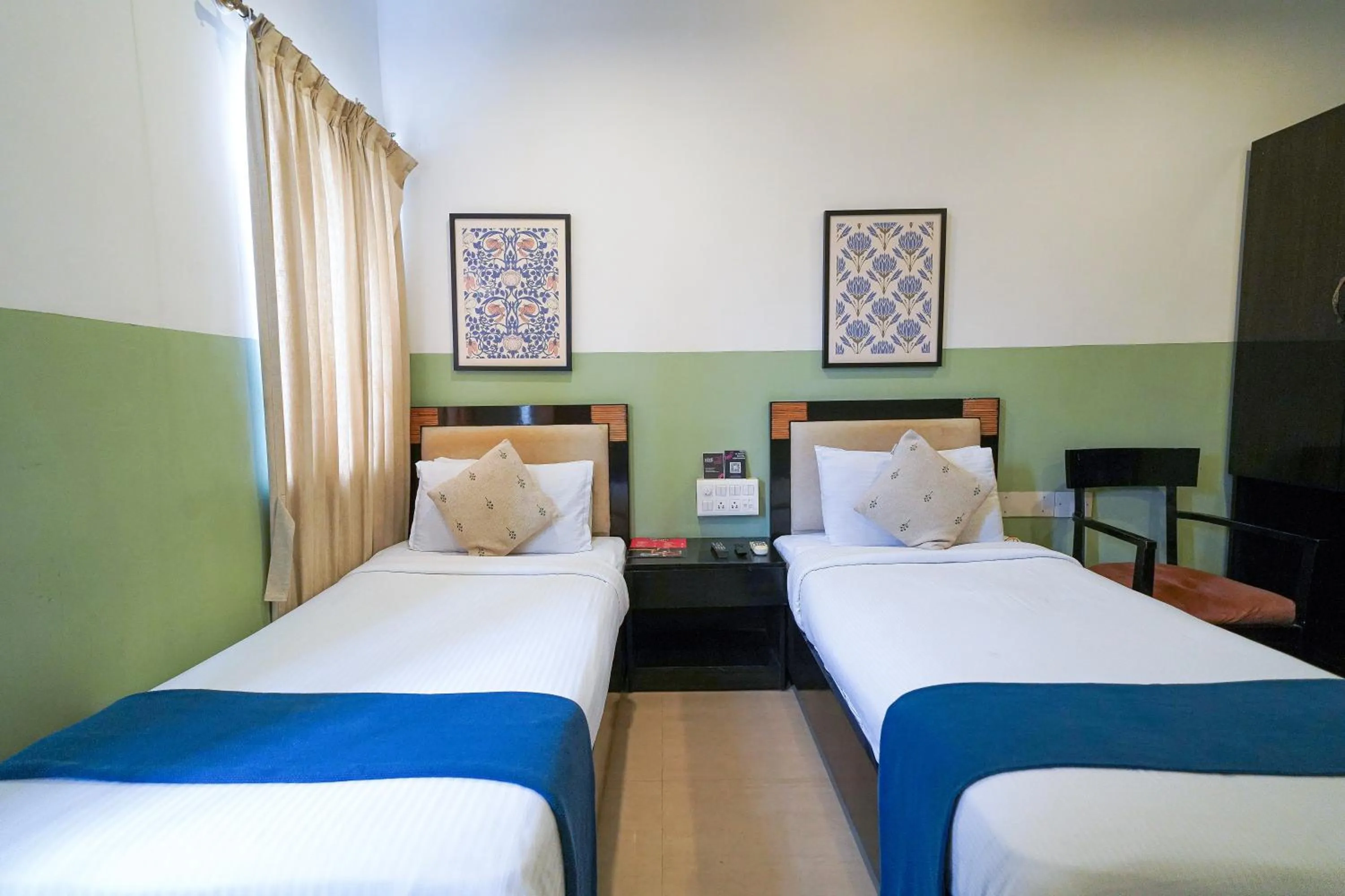 Bed in Olive Zip Rest House Road by Embassy Group