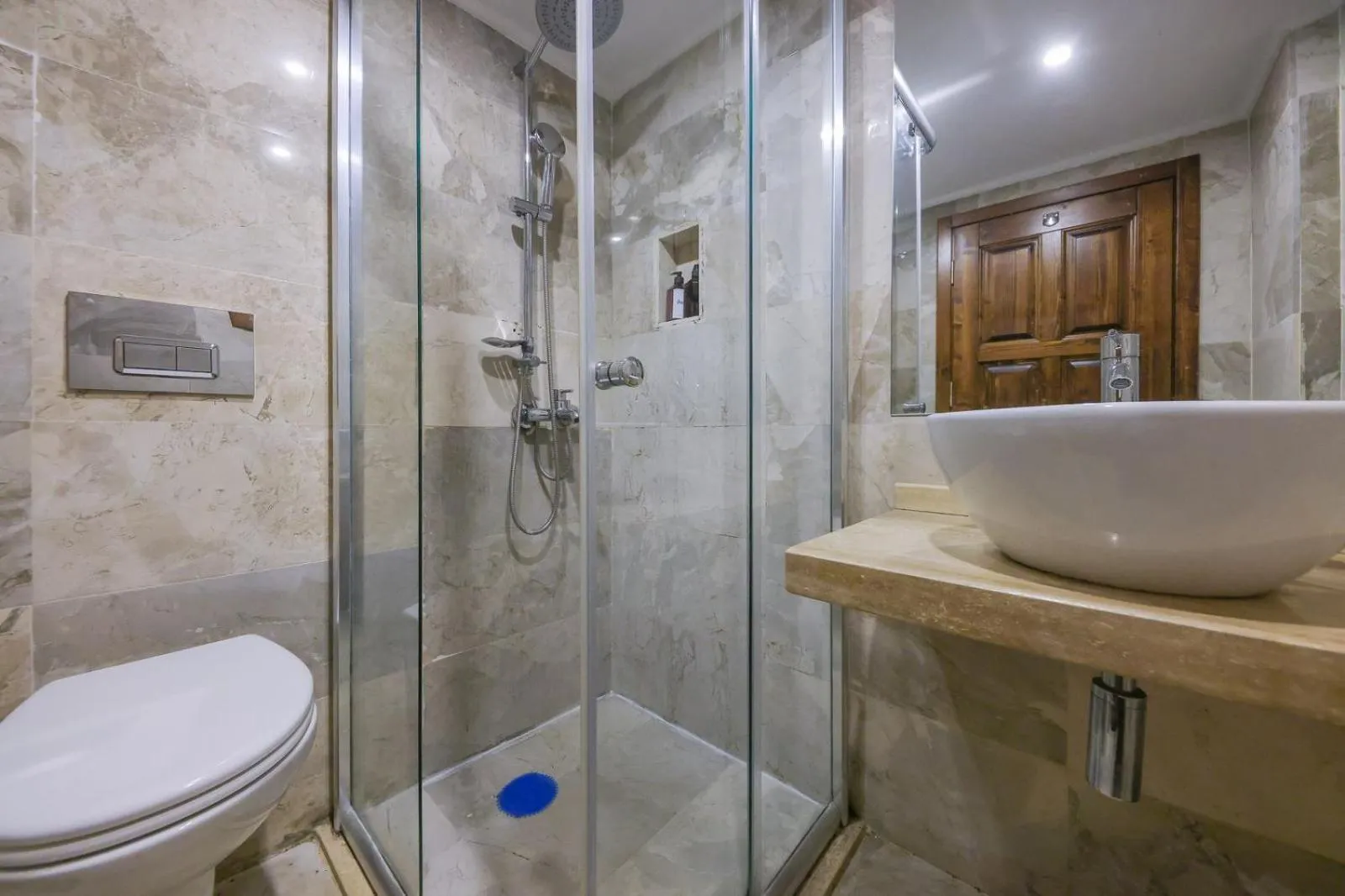 Toilet in Old Town Hotel Kalkan