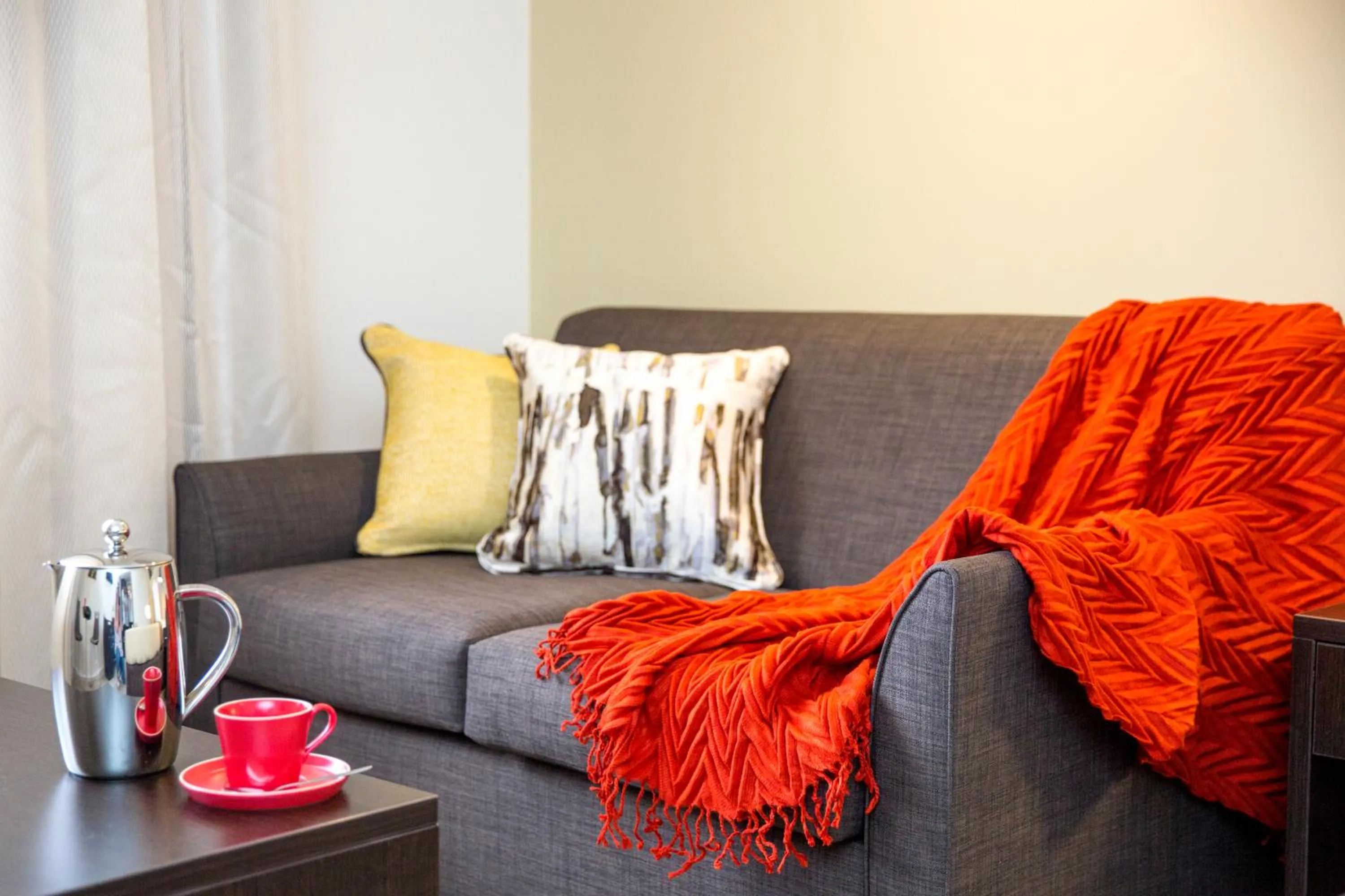 Living room in Lithgow Workies Club Motel