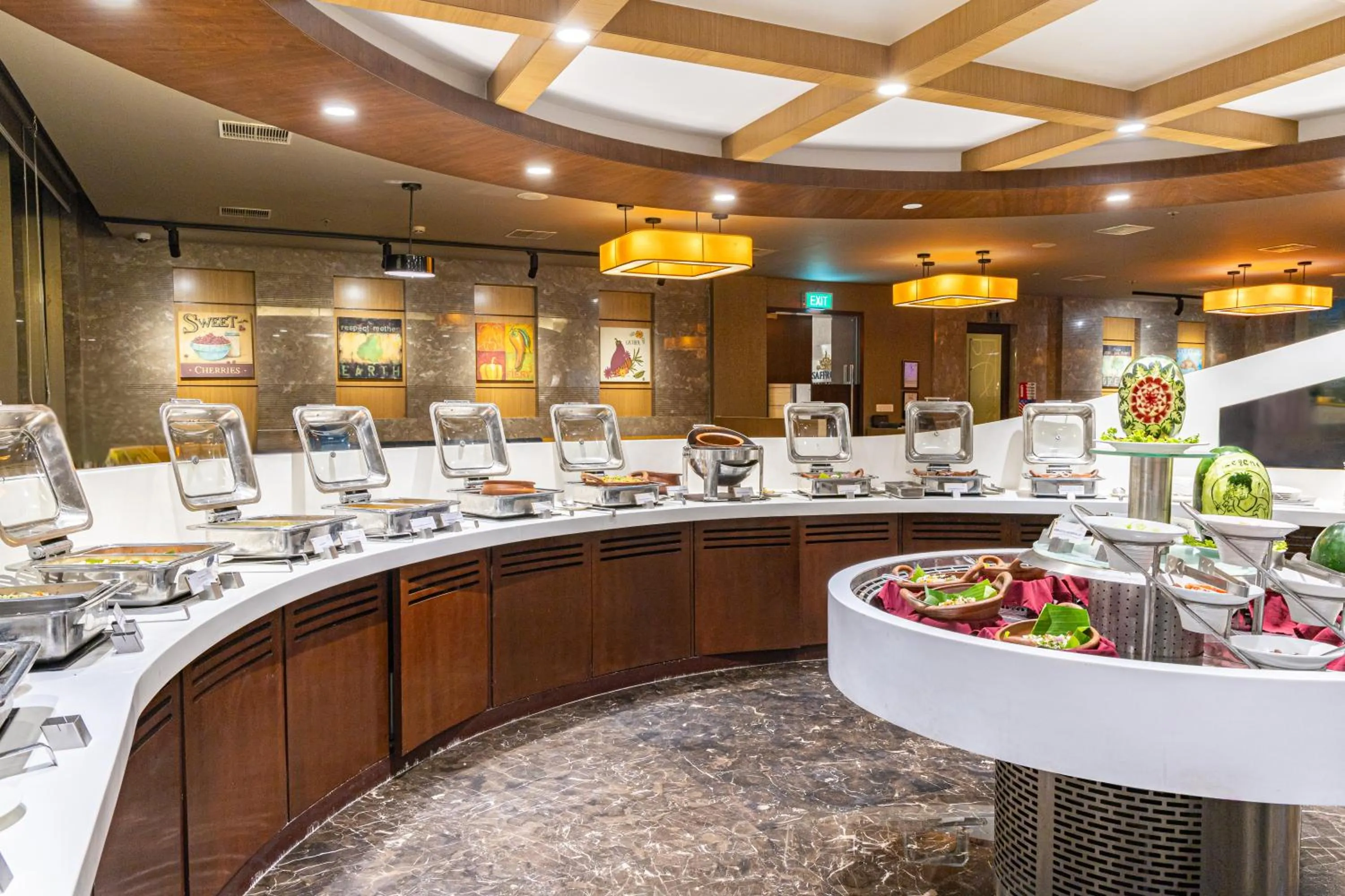 Breakfast in CJ Pallazzio,Salem