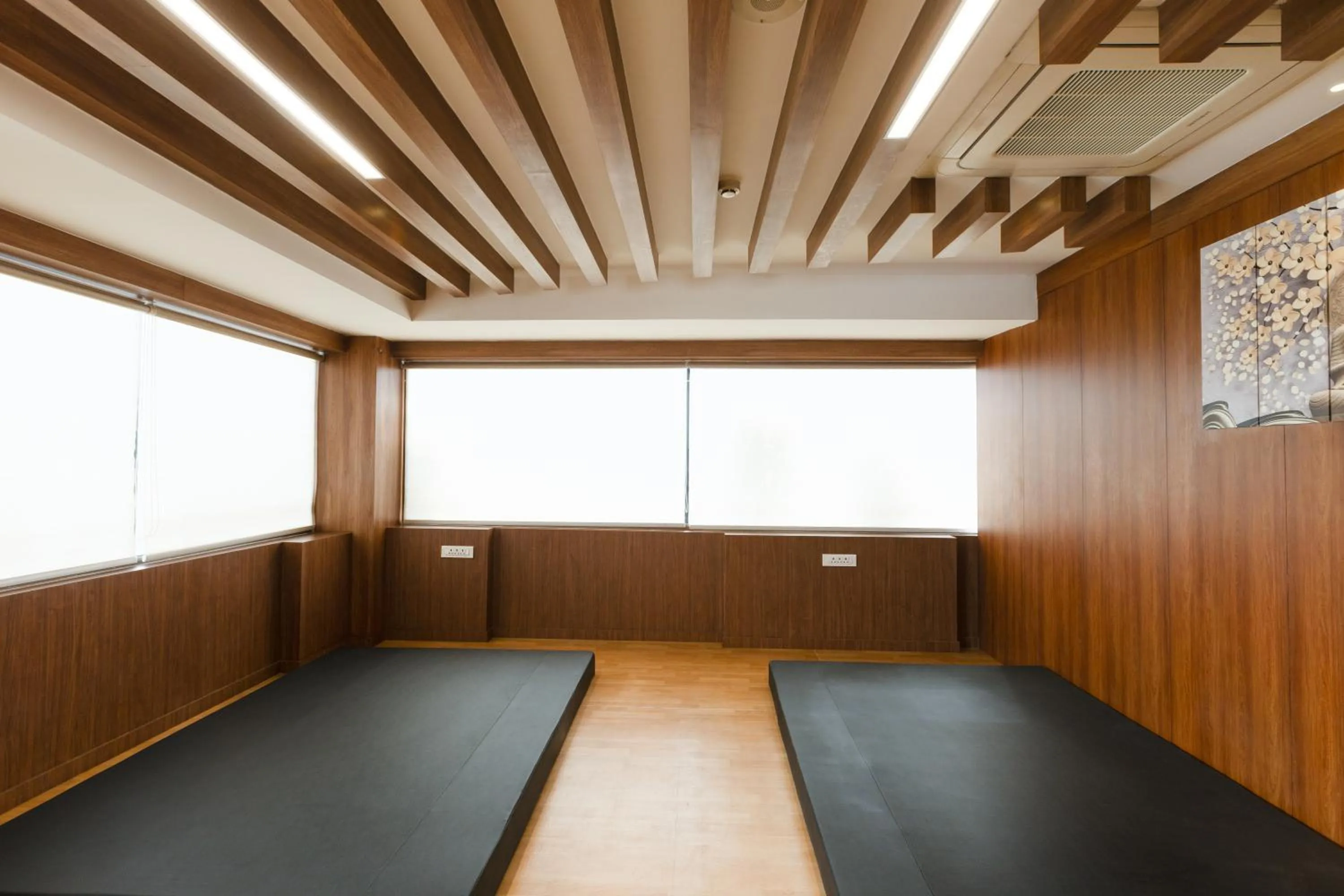 Spa and wellness centre/facilities in CJ Pallazzio,Salem