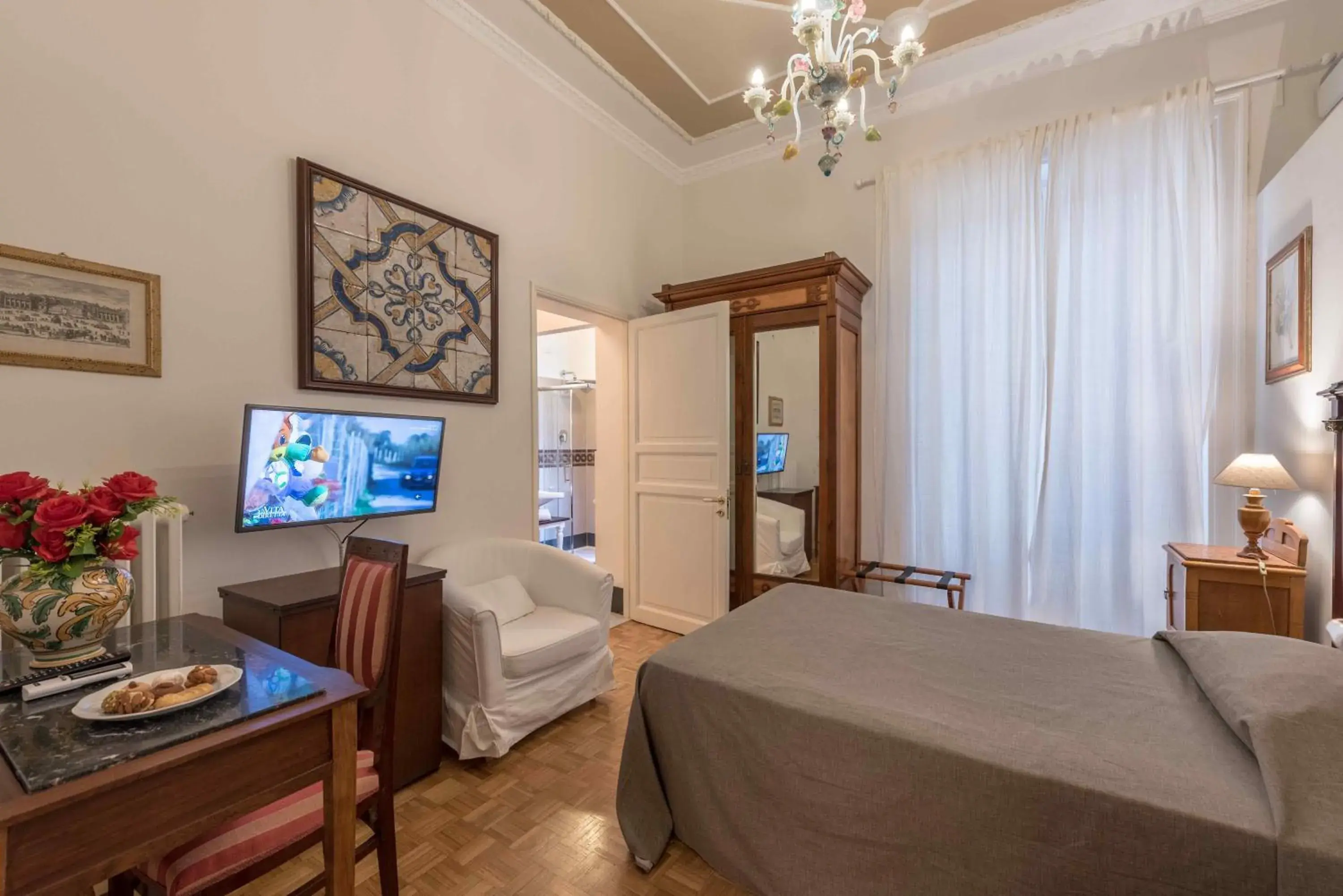 Single Room with Private Bathroom - single occupancy in Palazzo Benso Single Room with Private Bathroom - single occupancy in Palazzo Benso