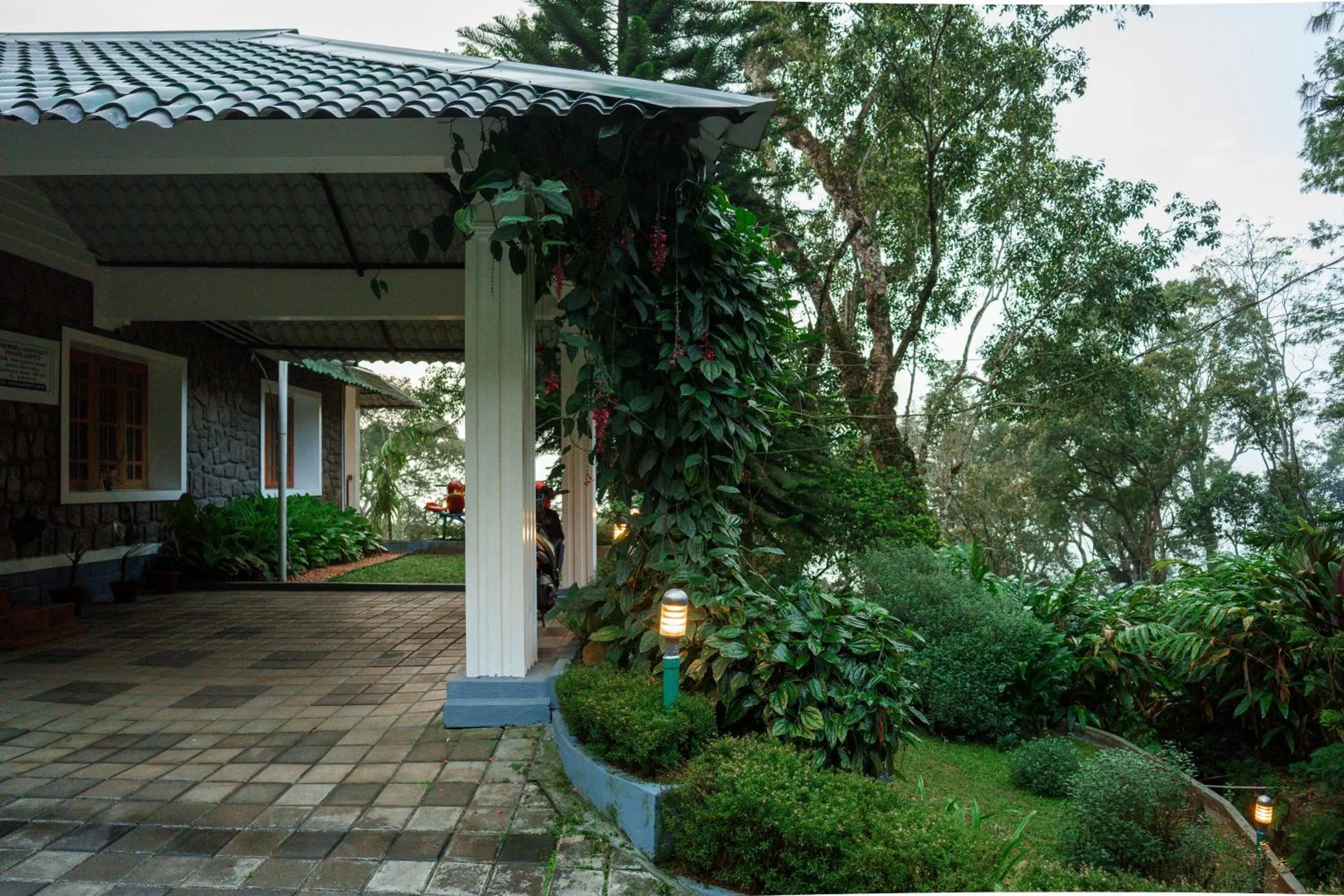 Bracknell Forest Munnar