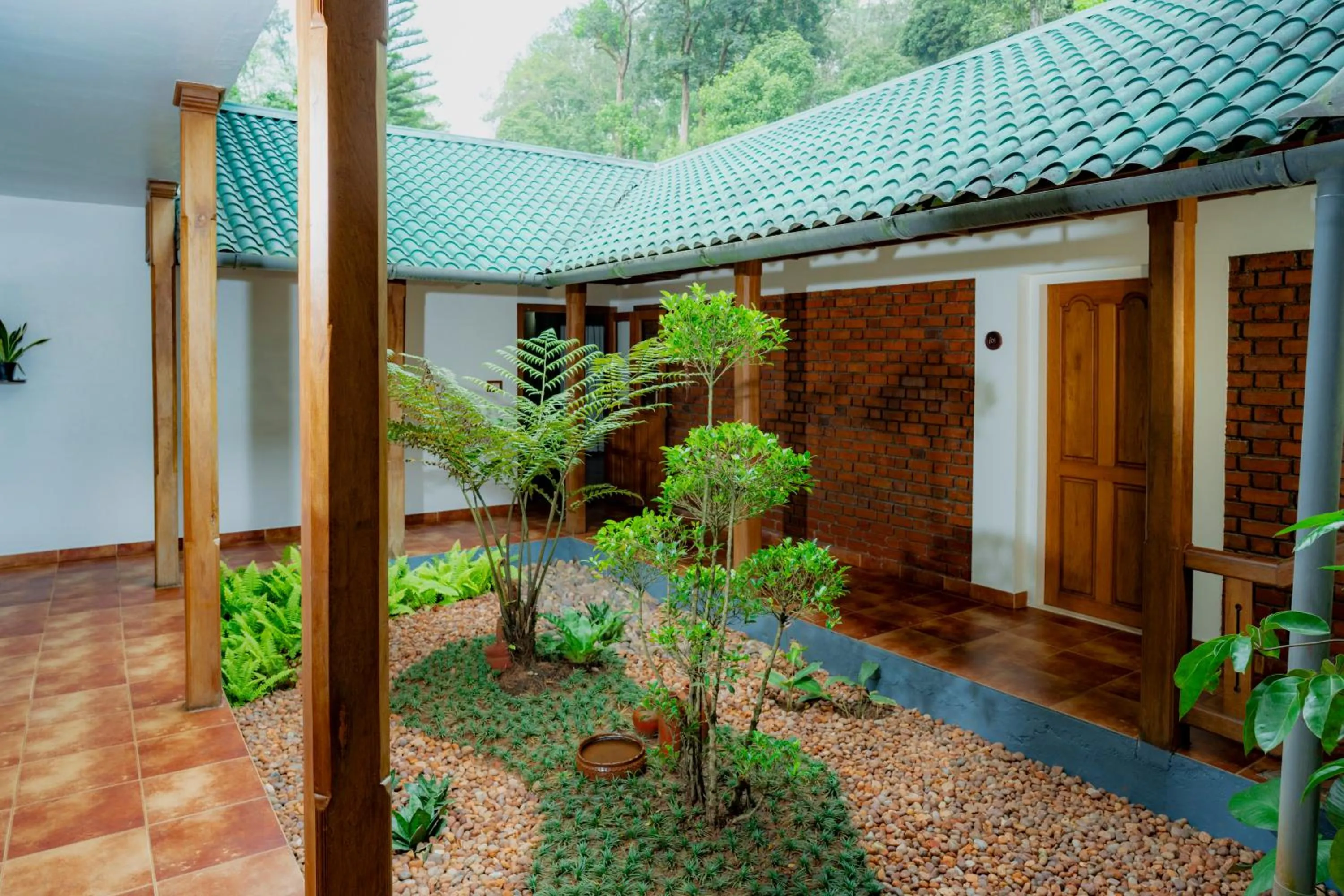 Bracknell Forest Munnar