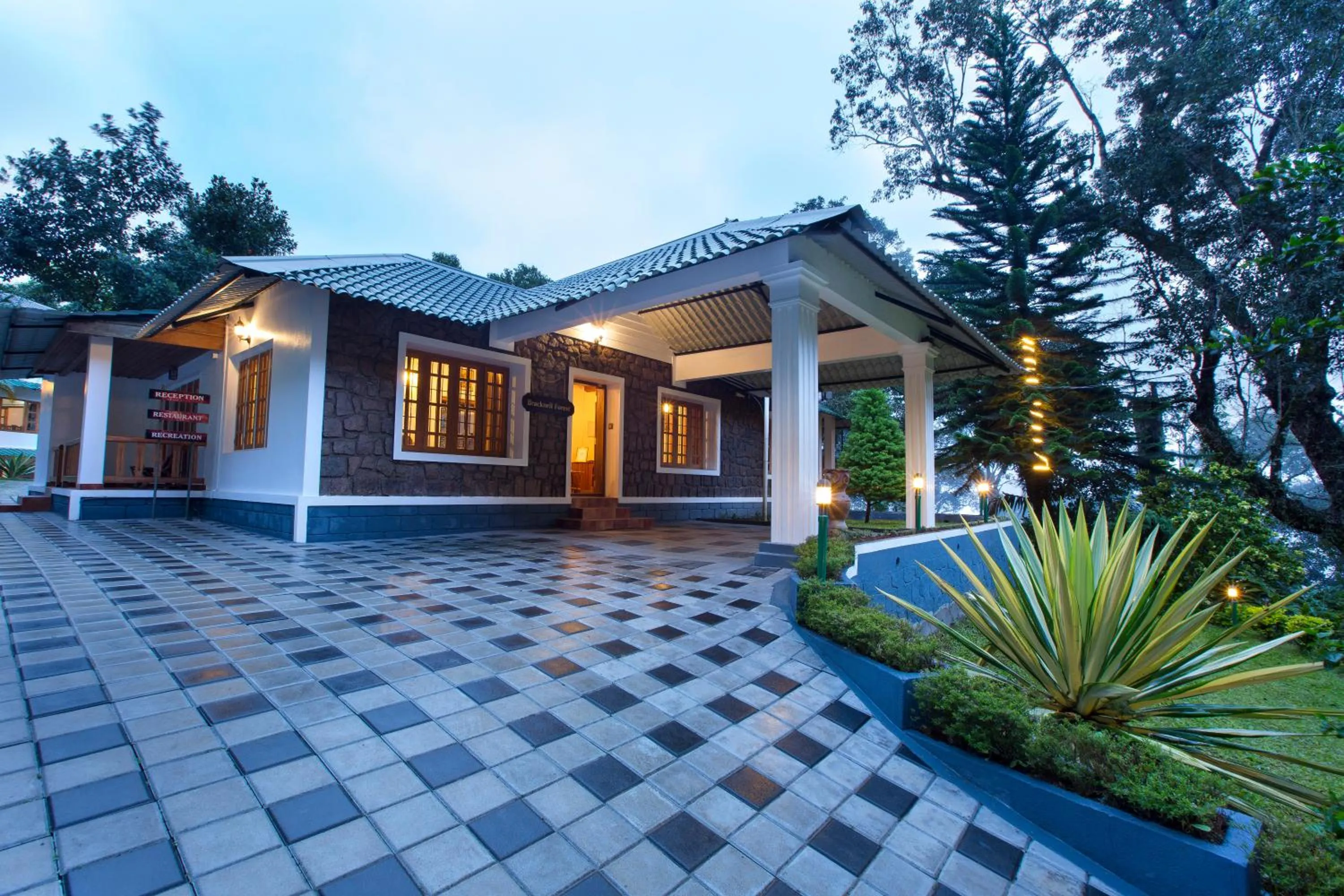 Bracknell Forest Munnar