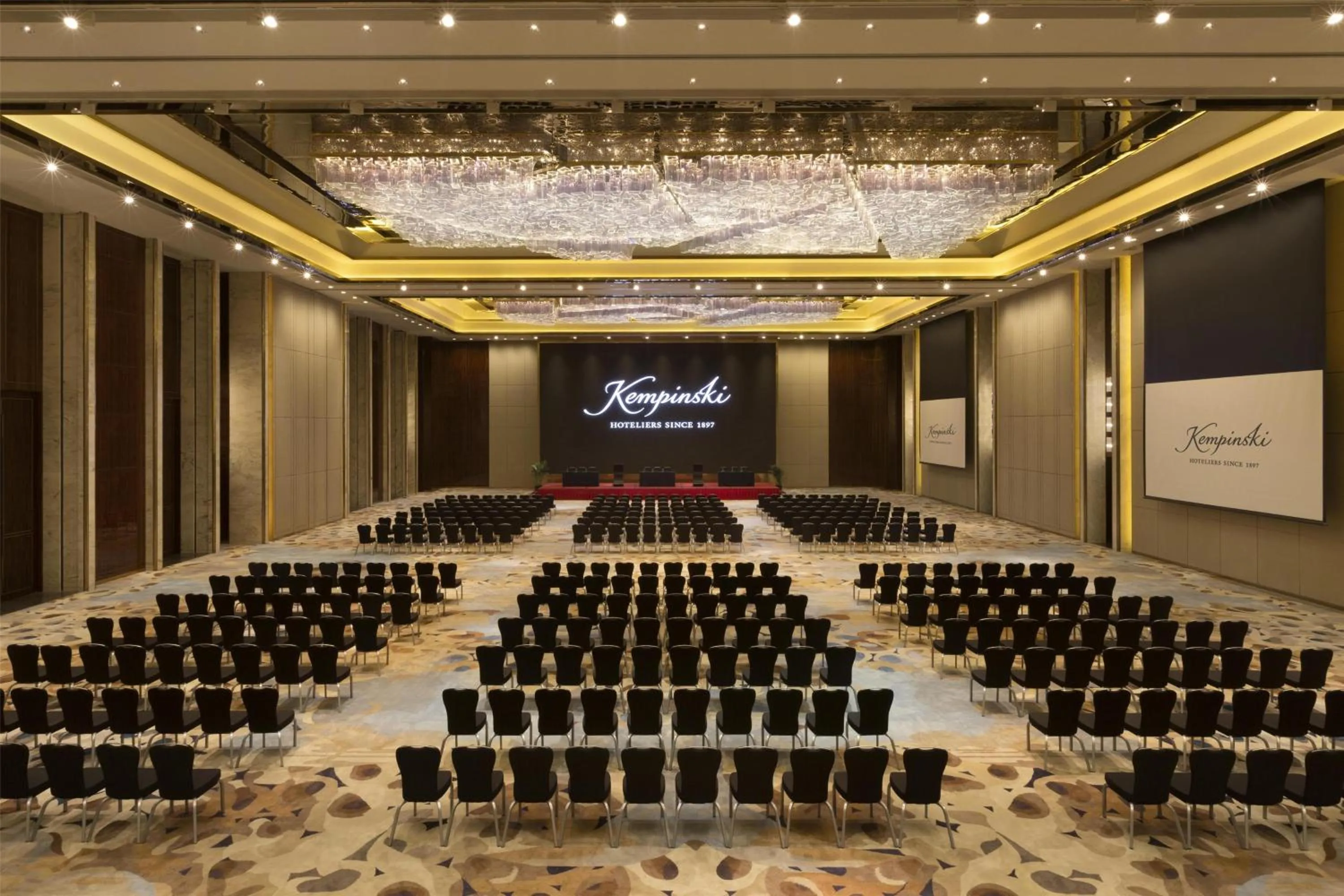 Meeting/conference room in Kempinski Hotel Fuzhou