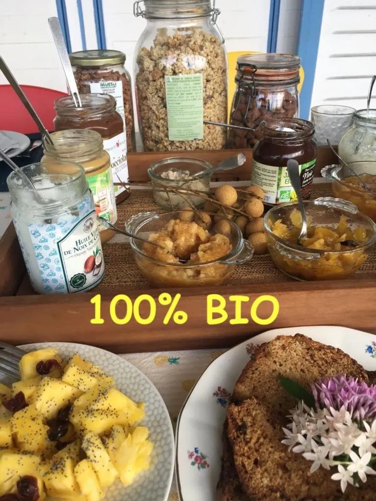 Breakfast in L'Arbre de Vie