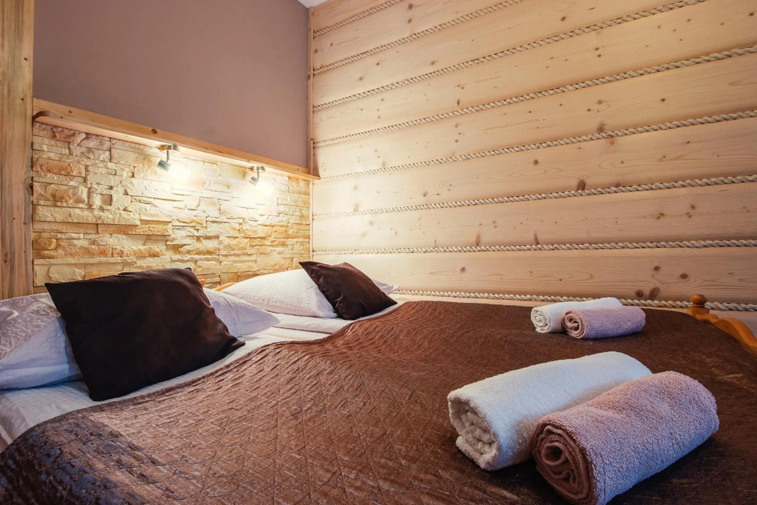 Bed in Willa Trebunia