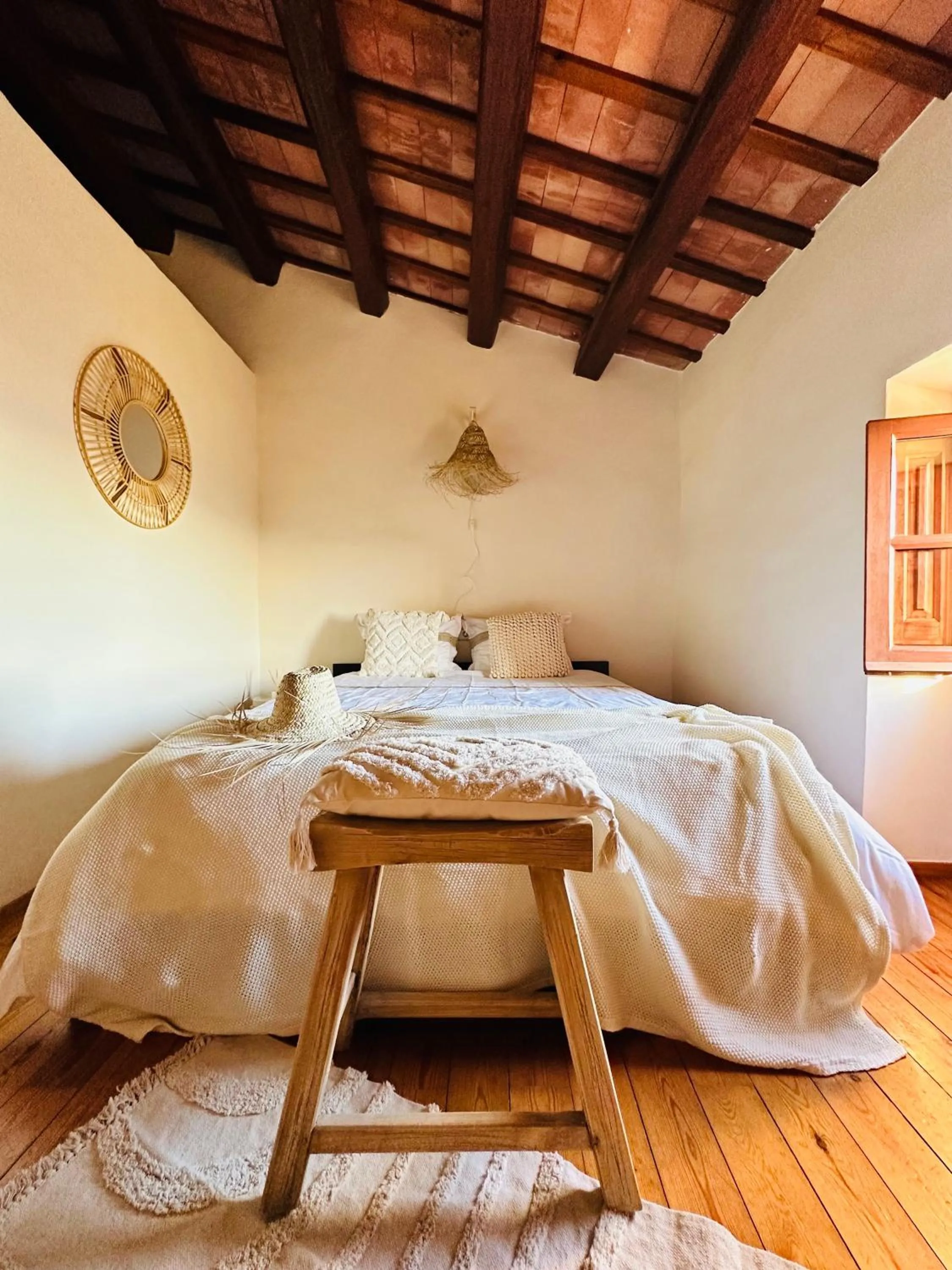 Queen Suite with Sea View in B&B La Vista Brava