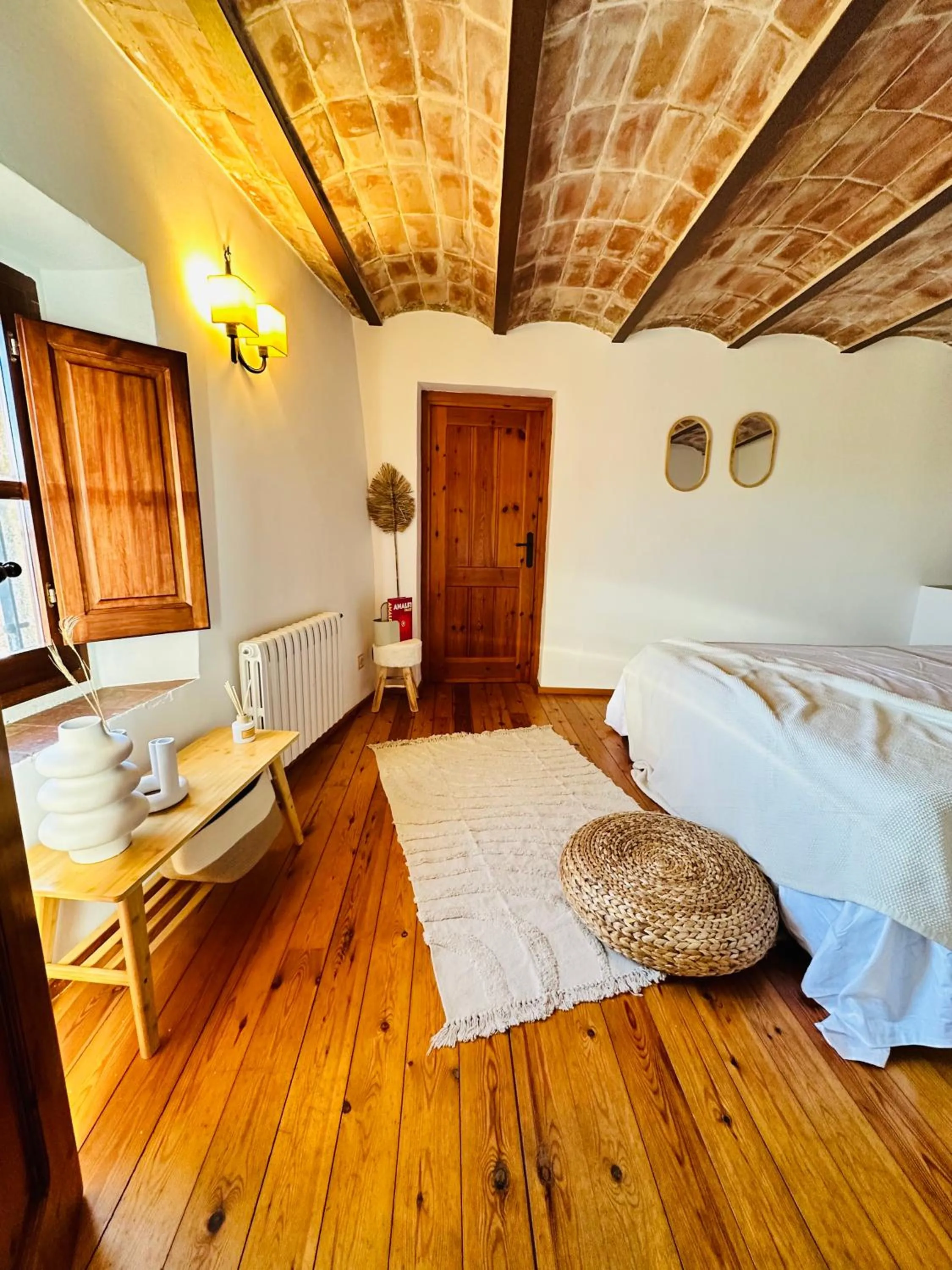 Deluxe Double Room with Sea View in B&B La Vista Brava
