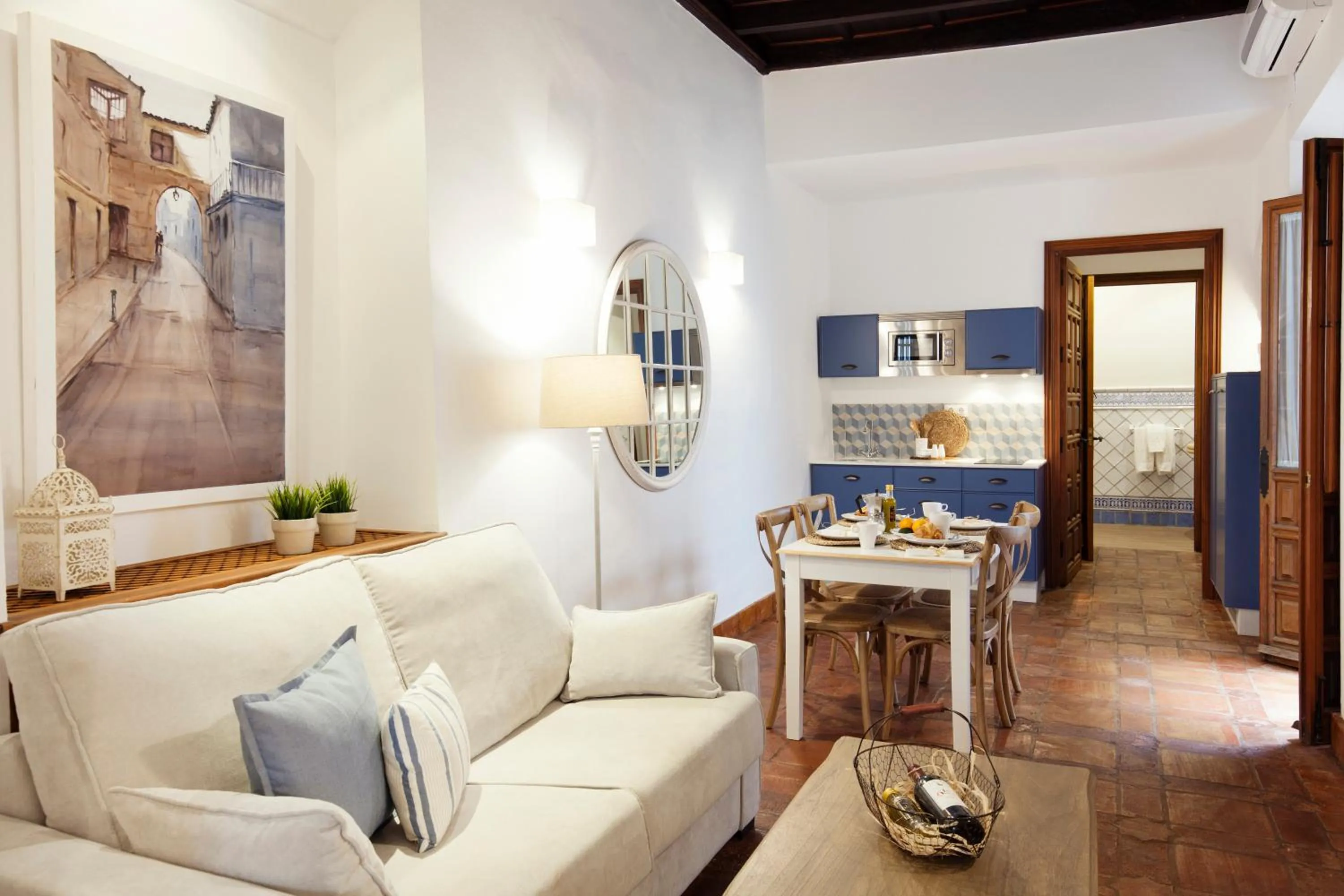 Kitchen or kitchenette in Apartamentos Casa del Aceite