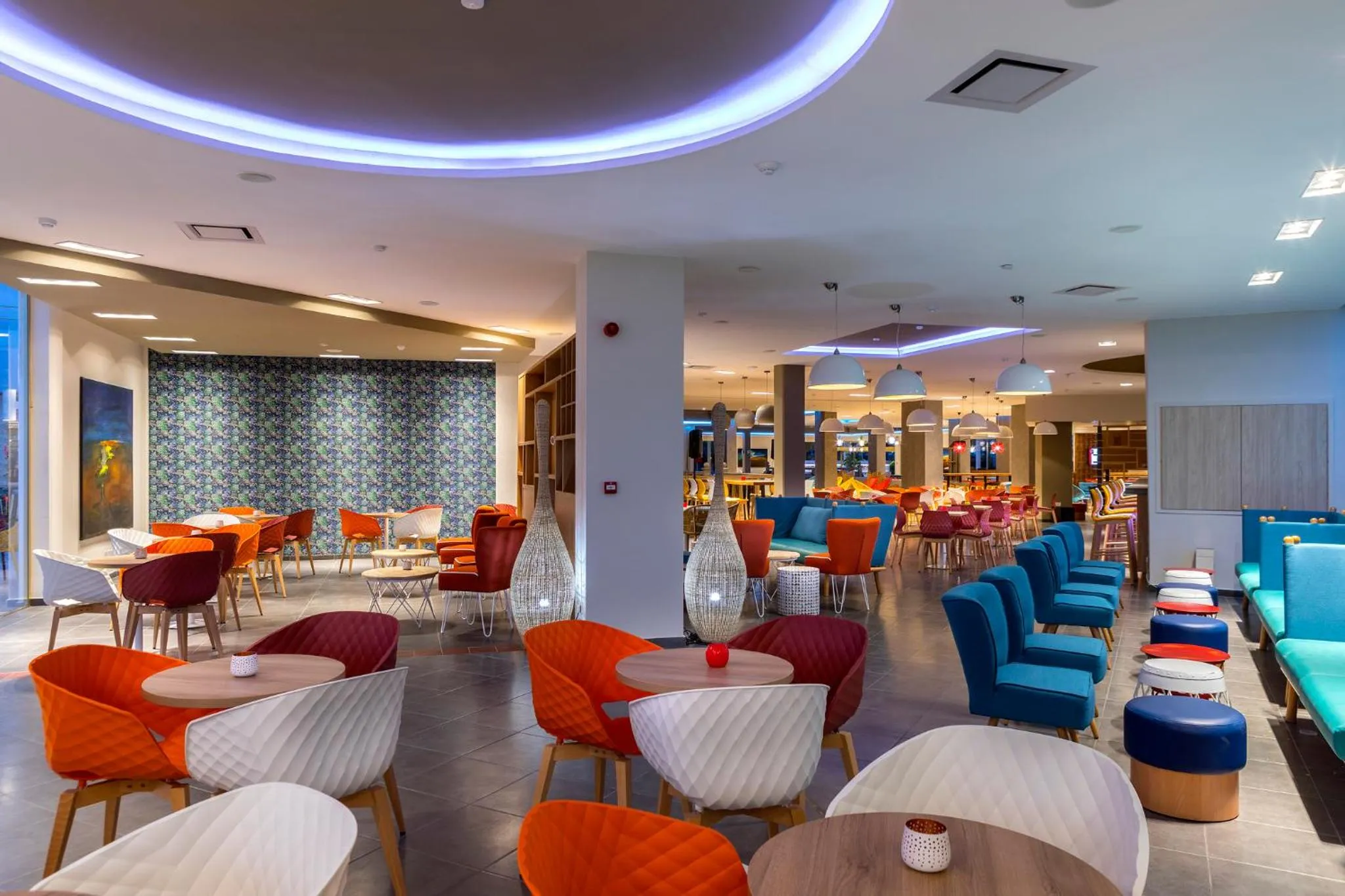 Restaurant/places to eat in Leonardo Laura Beach & Splash Resort