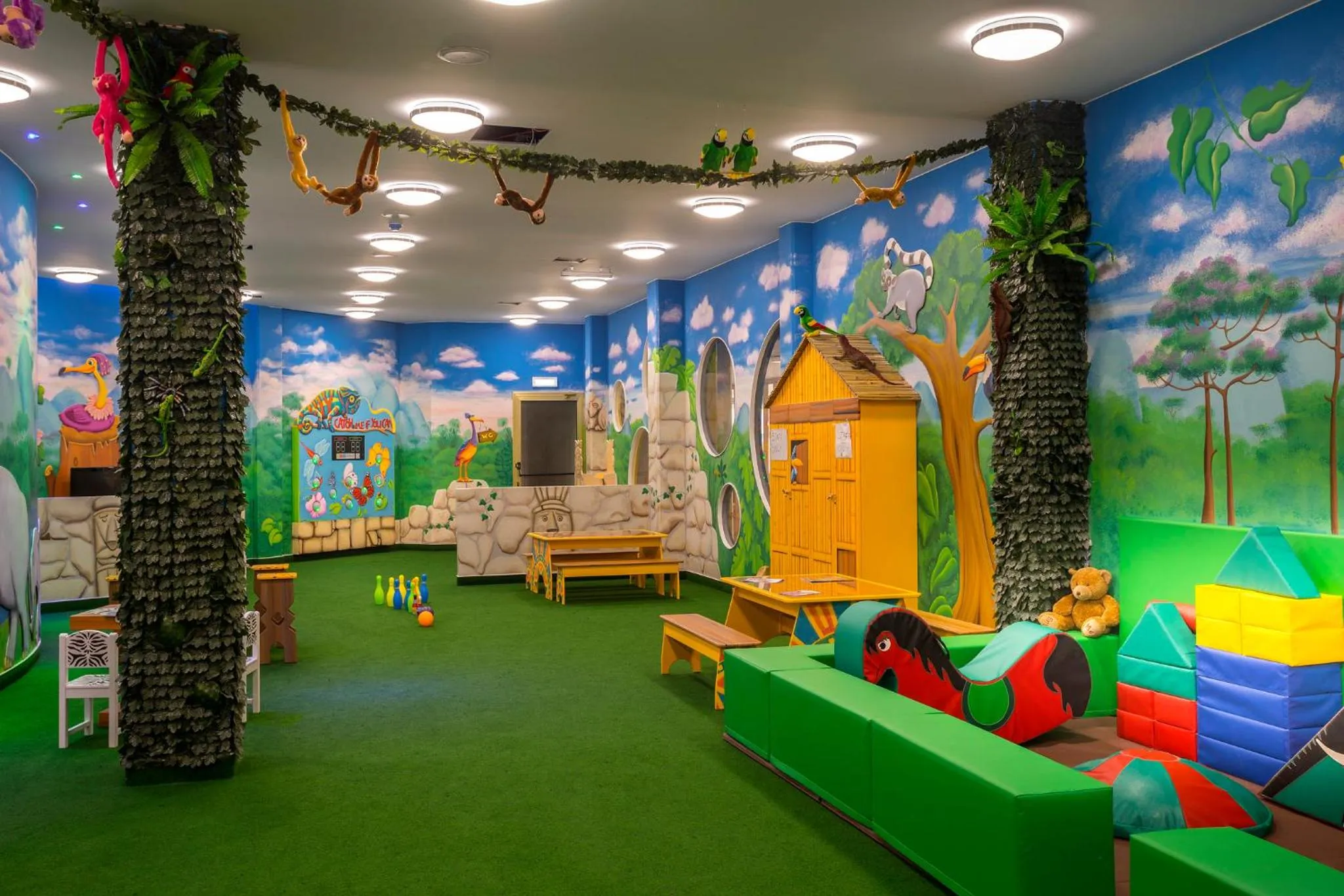 Kids's club in Leonardo Laura Beach & Splash Resort