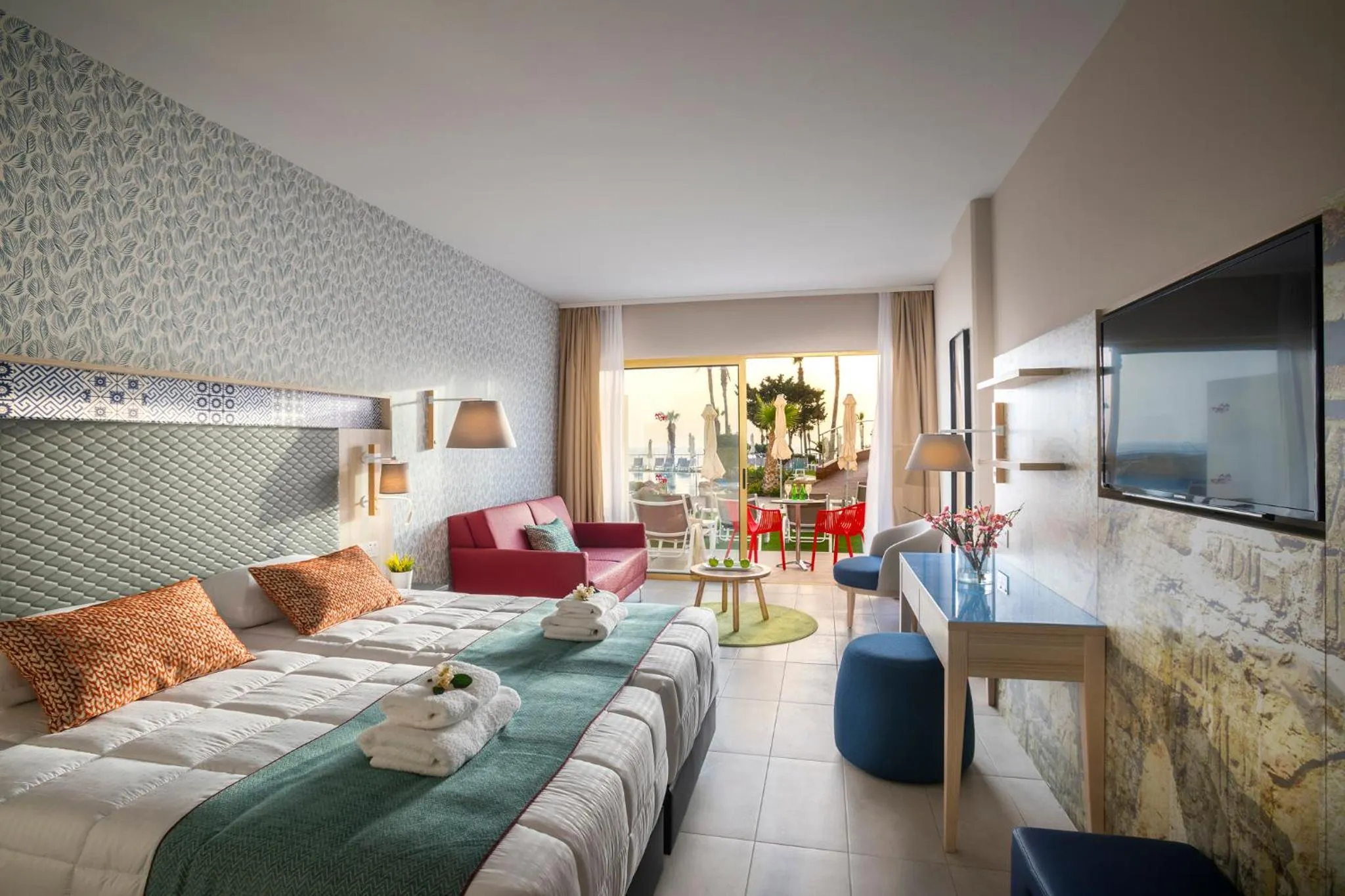 Pool view, Bed in Leonardo Laura Beach & Splash Resort