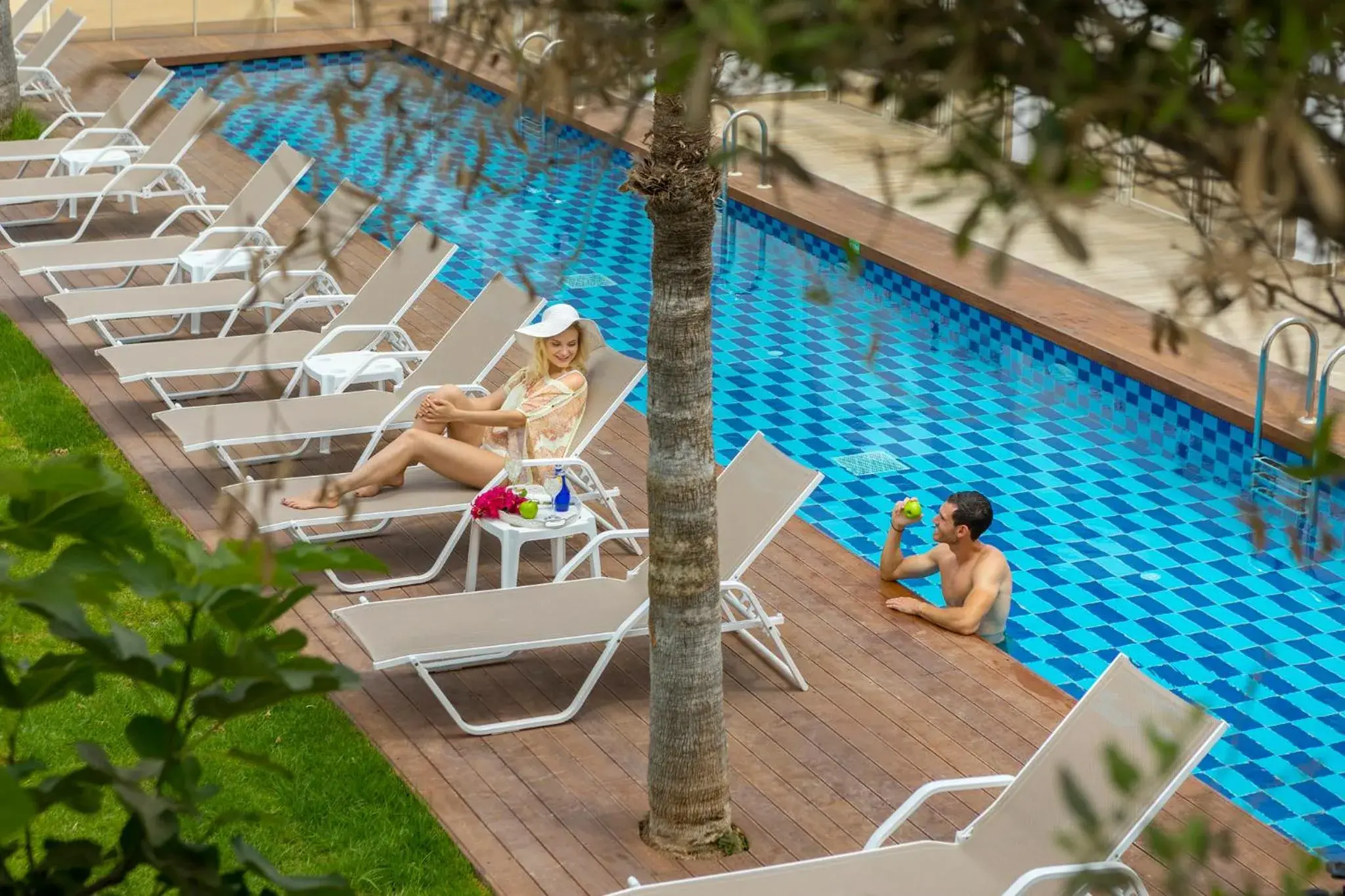 Swim Up Double or Twin Room in Leonardo Laura Beach & Splash Resort Swim Up Double or Twin Room in Leonardo Laura Beach & Splash Resort